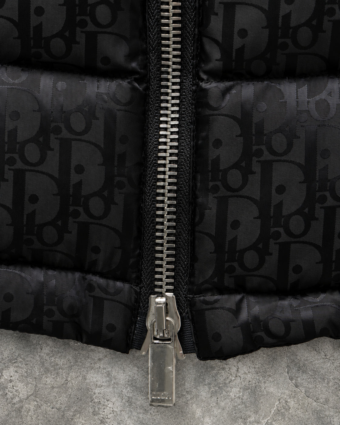 Elvare Club® Puffer Vest
