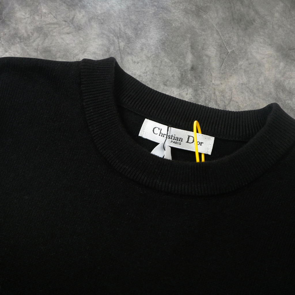Elvare Club® Sweater