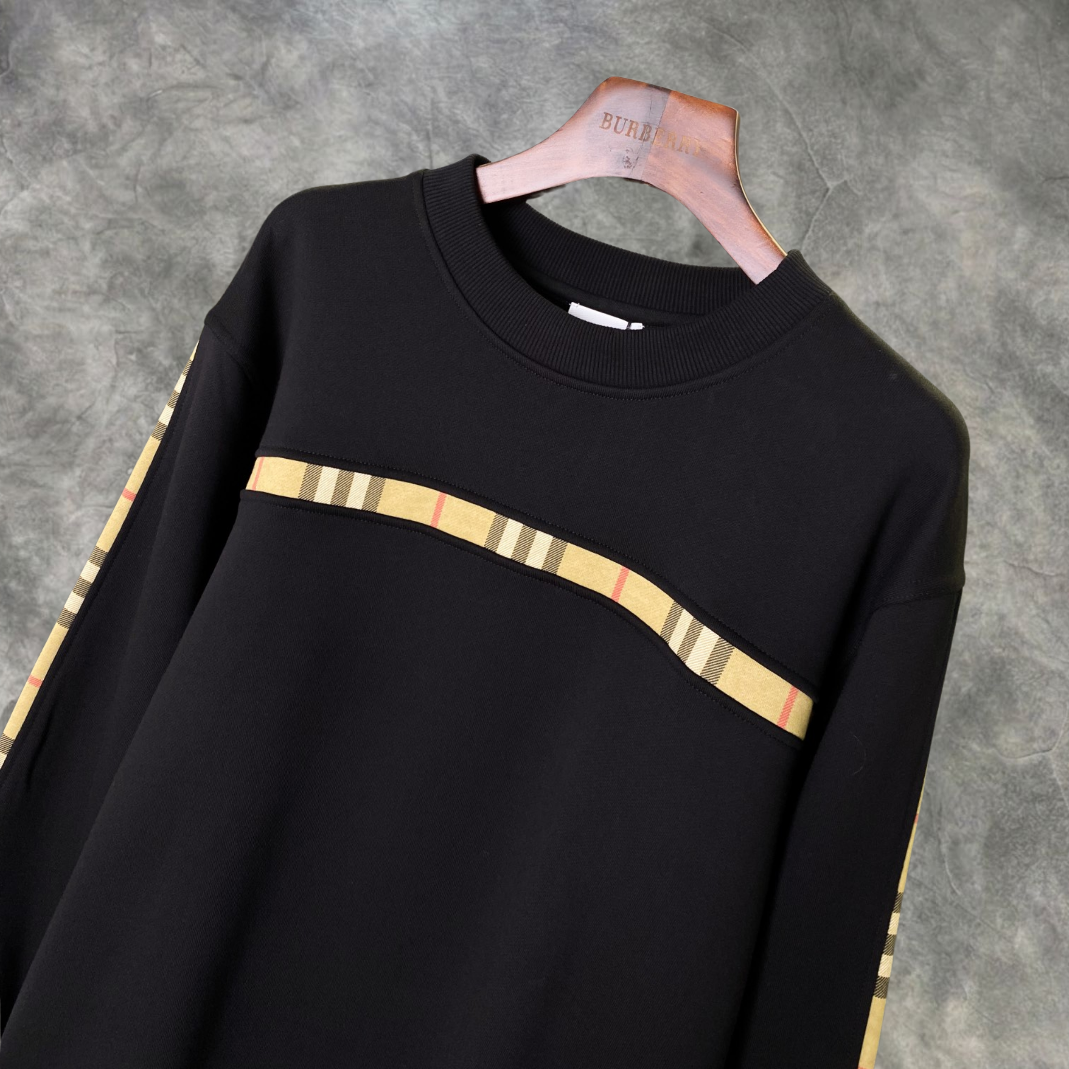 Elvare Club® Sweater