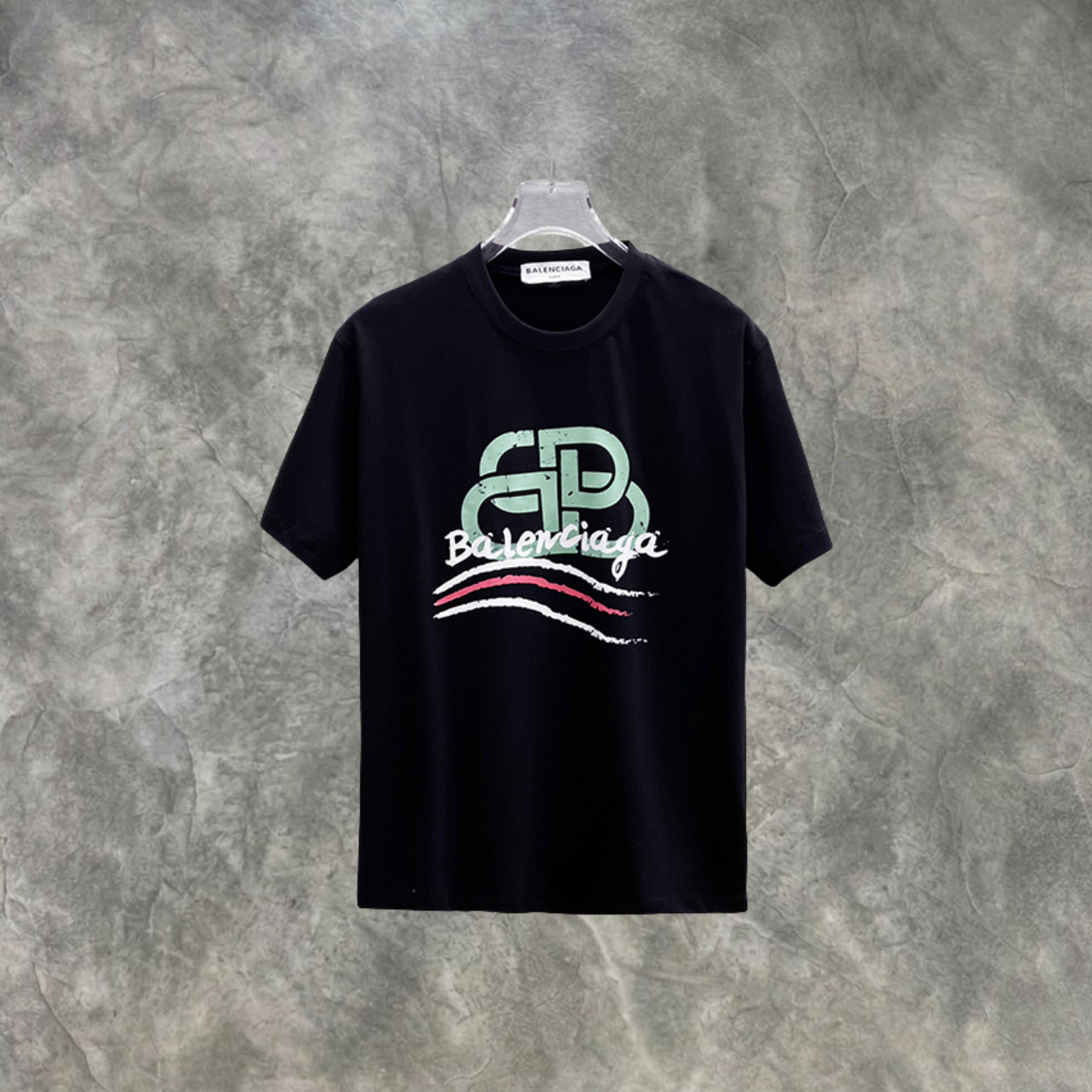 Elvare Club® T-Shirt