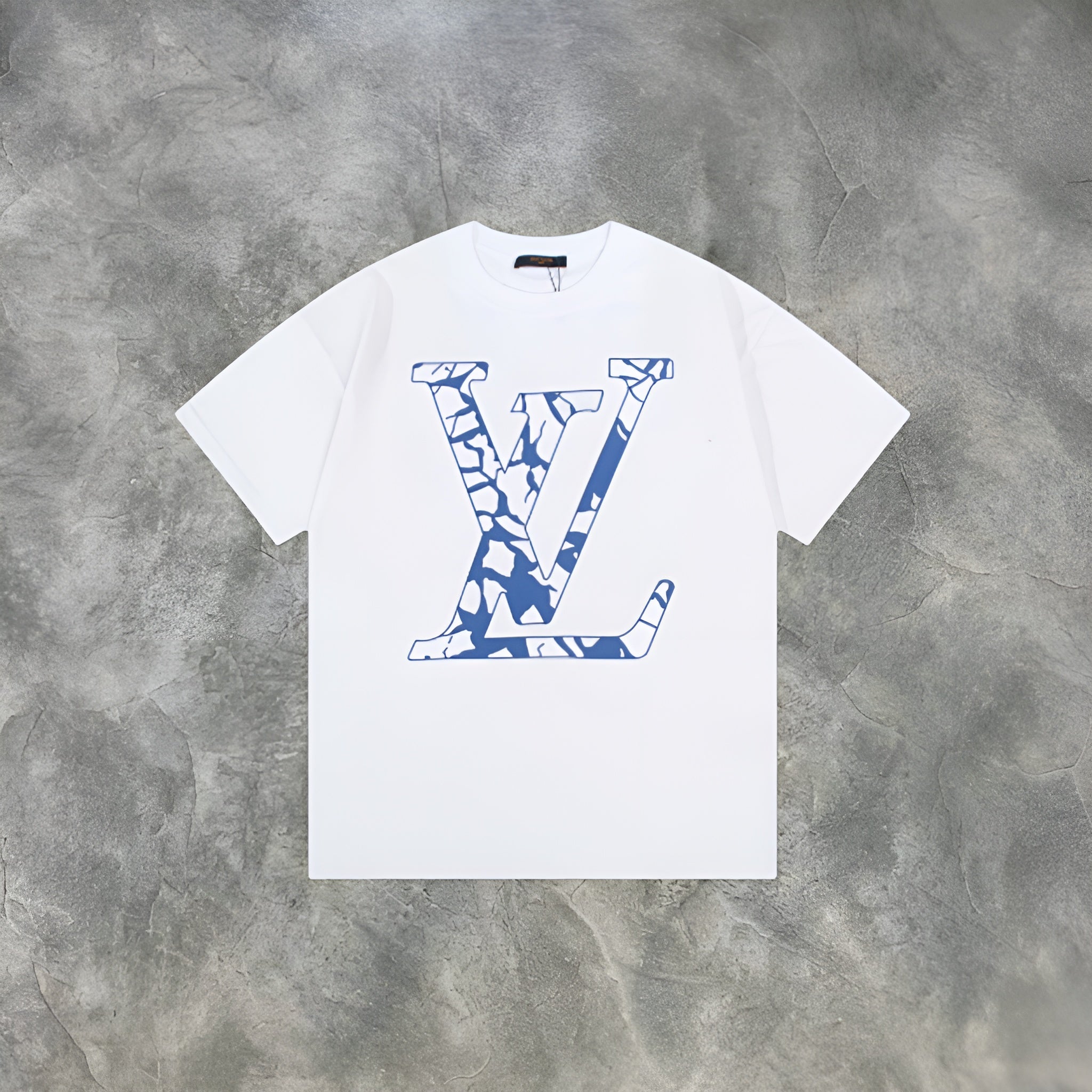 Elvare Club® T-Shirt
