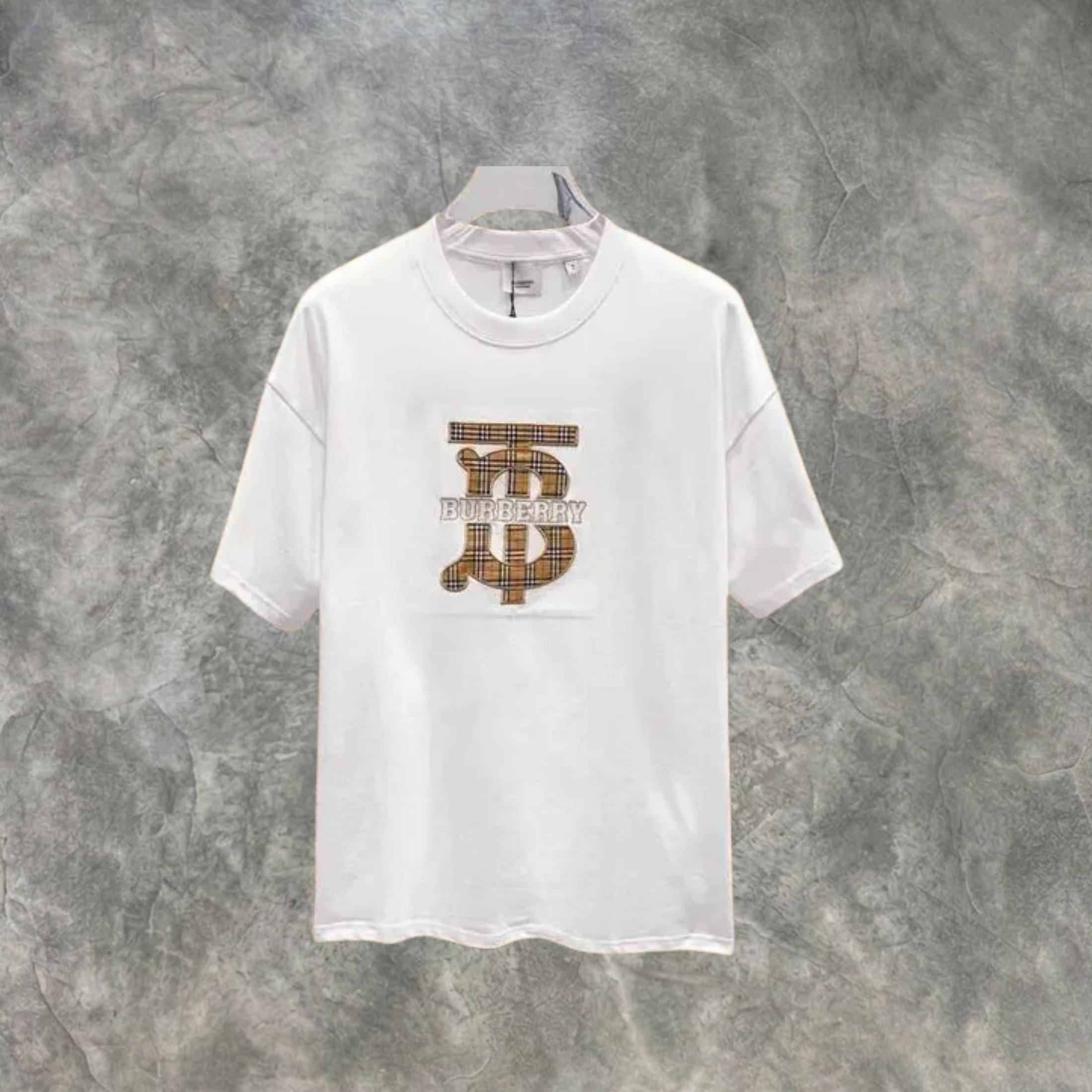Elvare Club® T-Shirt