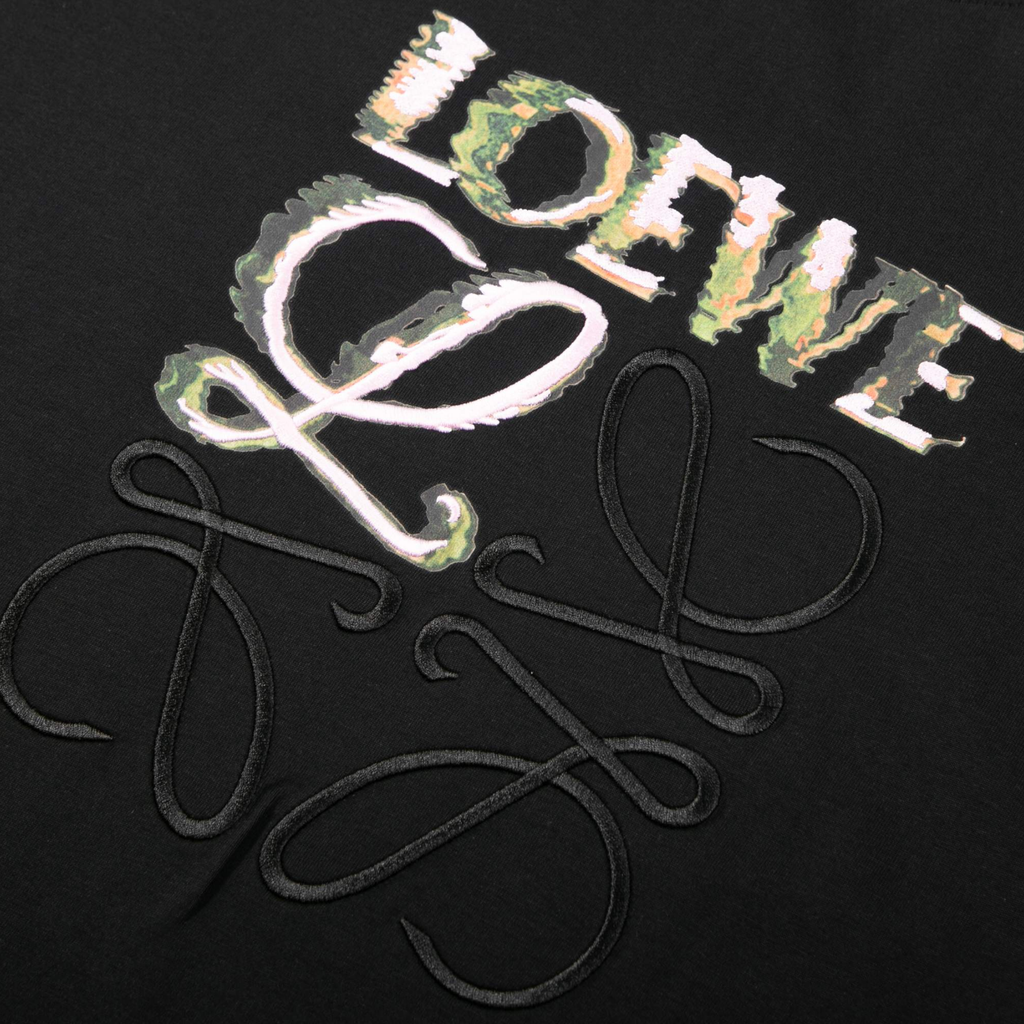 Elvare Club® T-Shirt