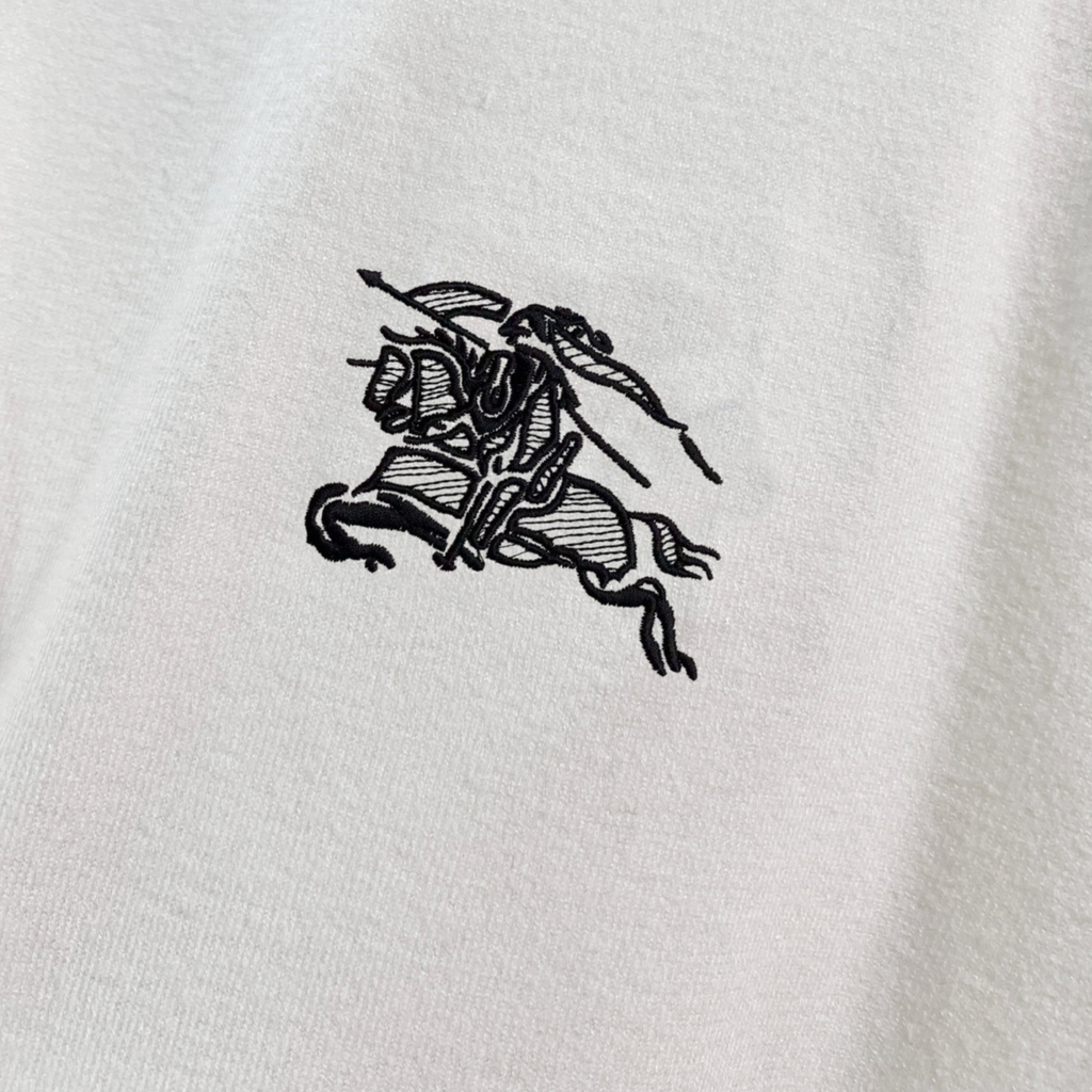 Elvare Club® T-Shirt