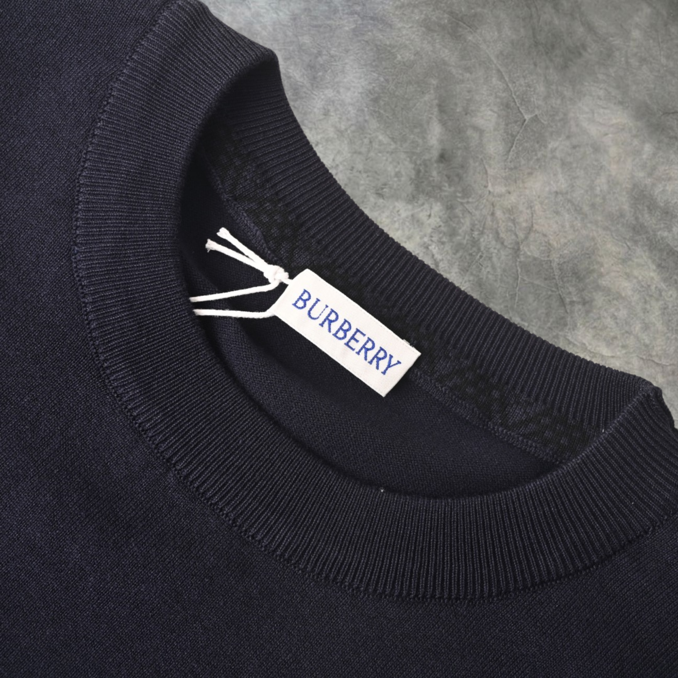 Elvare Club® T-Shirt