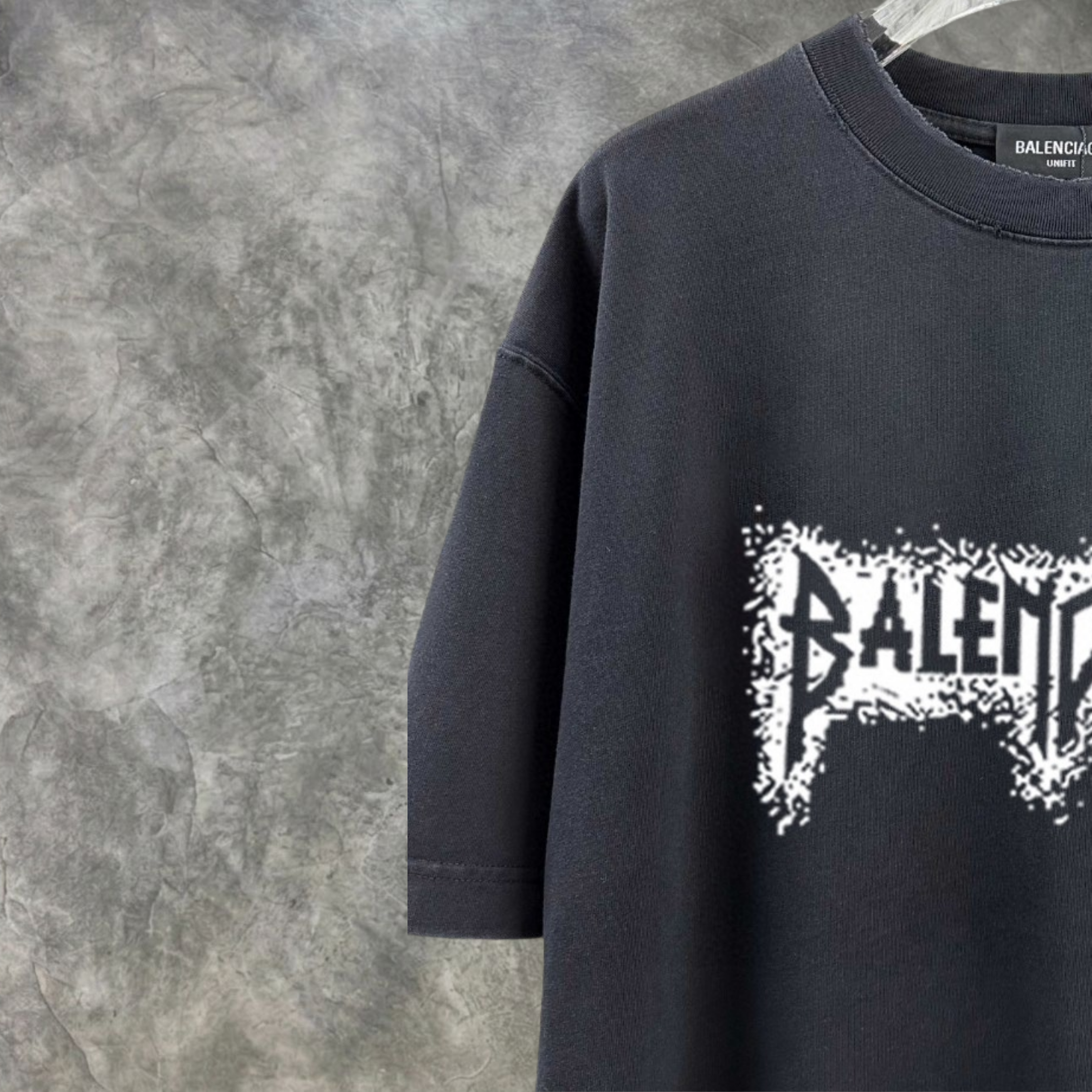 Elvare Club® T-Shirt