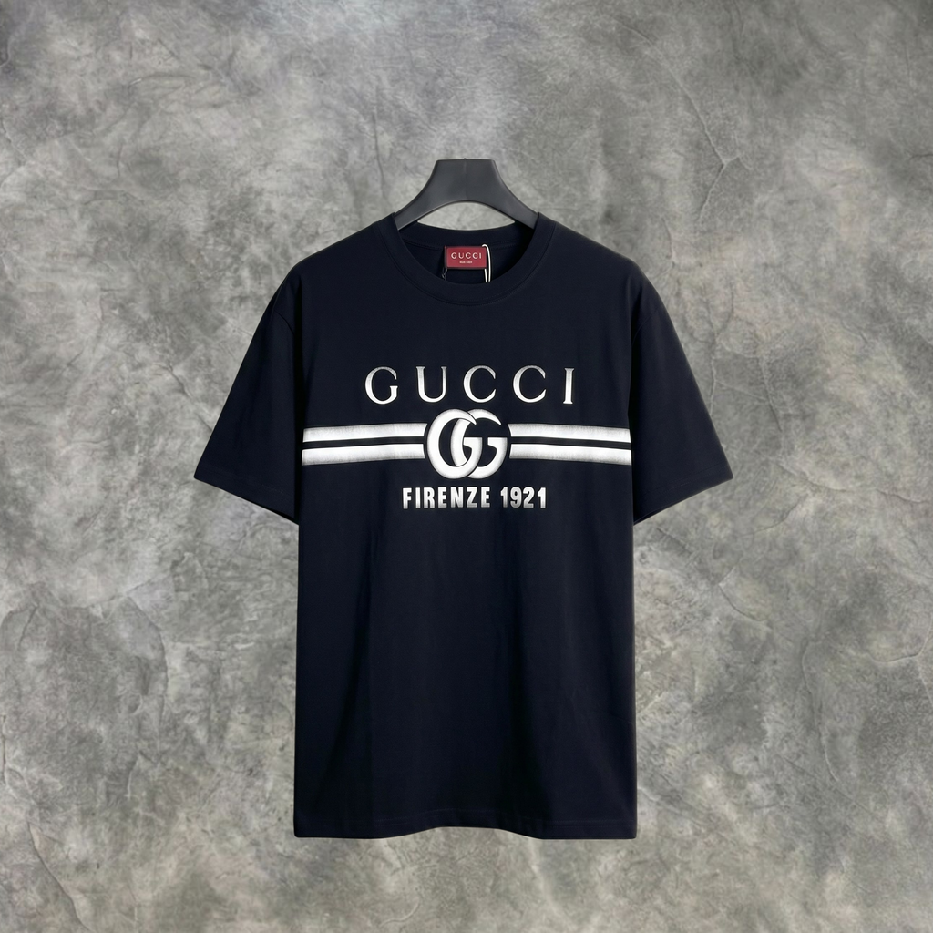 Elvare Club® T-shirt