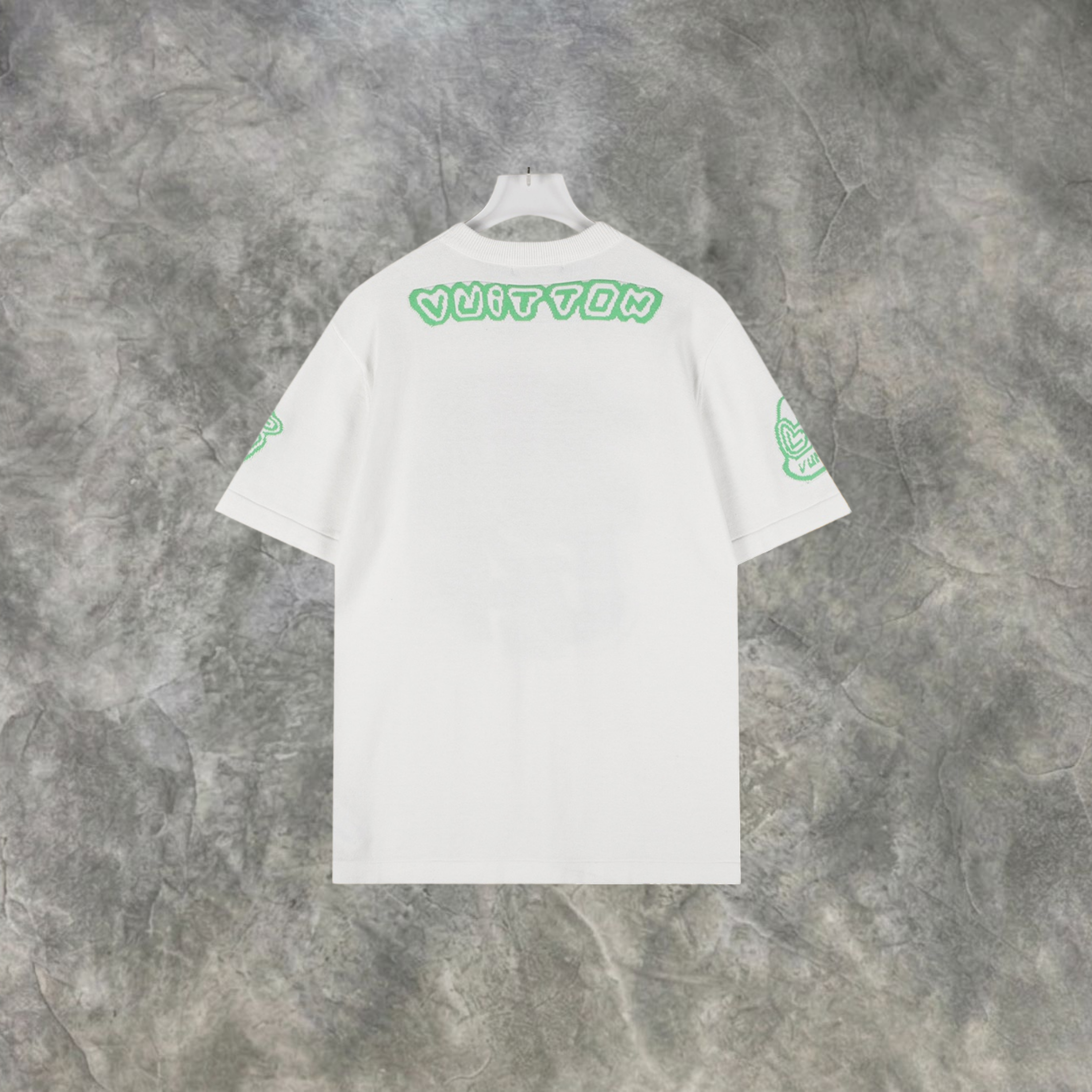 Elvare Club® T-shirt