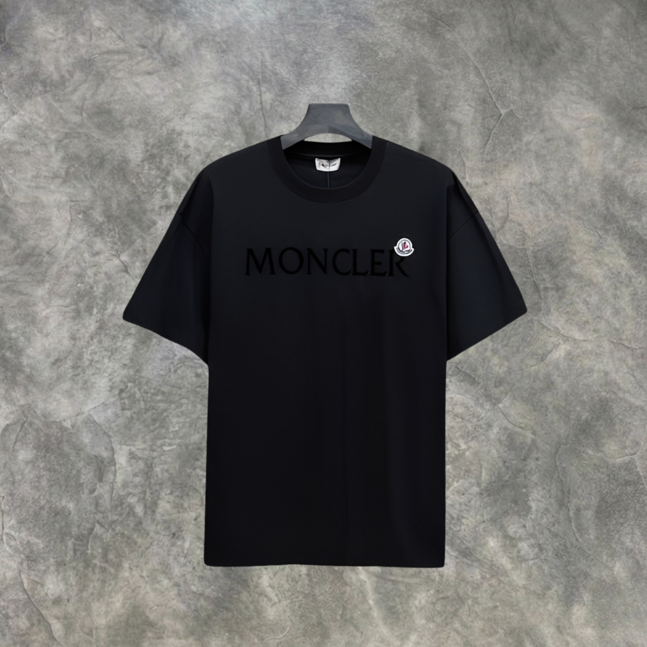 Elvare Club® T-Shirt