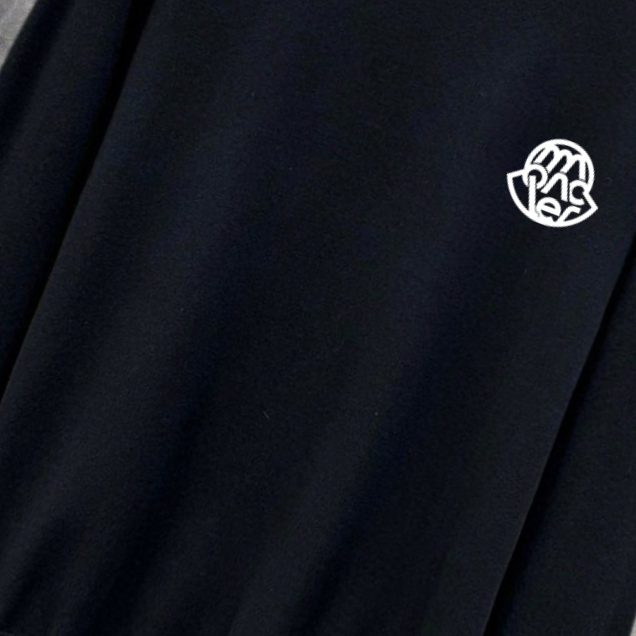 Elvare Club® Sweater