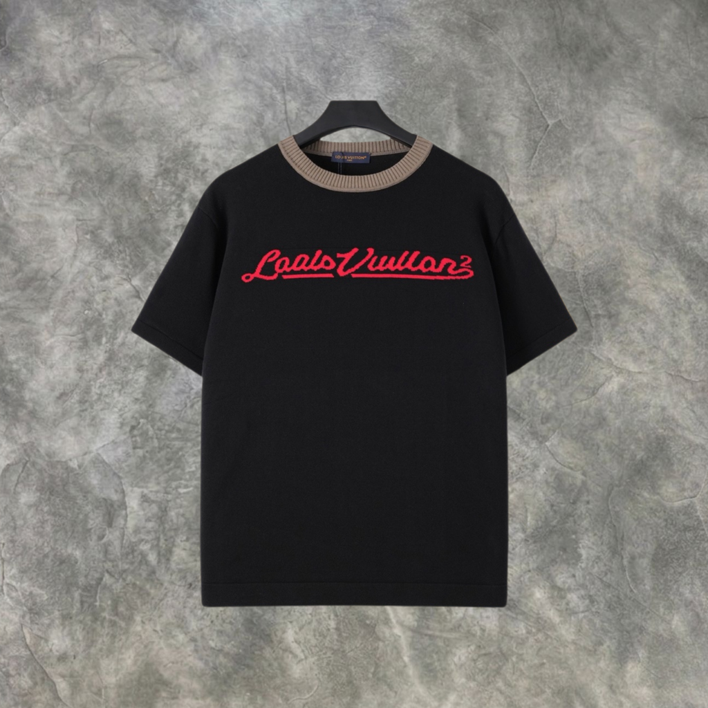 Elvare Club® T-shirt