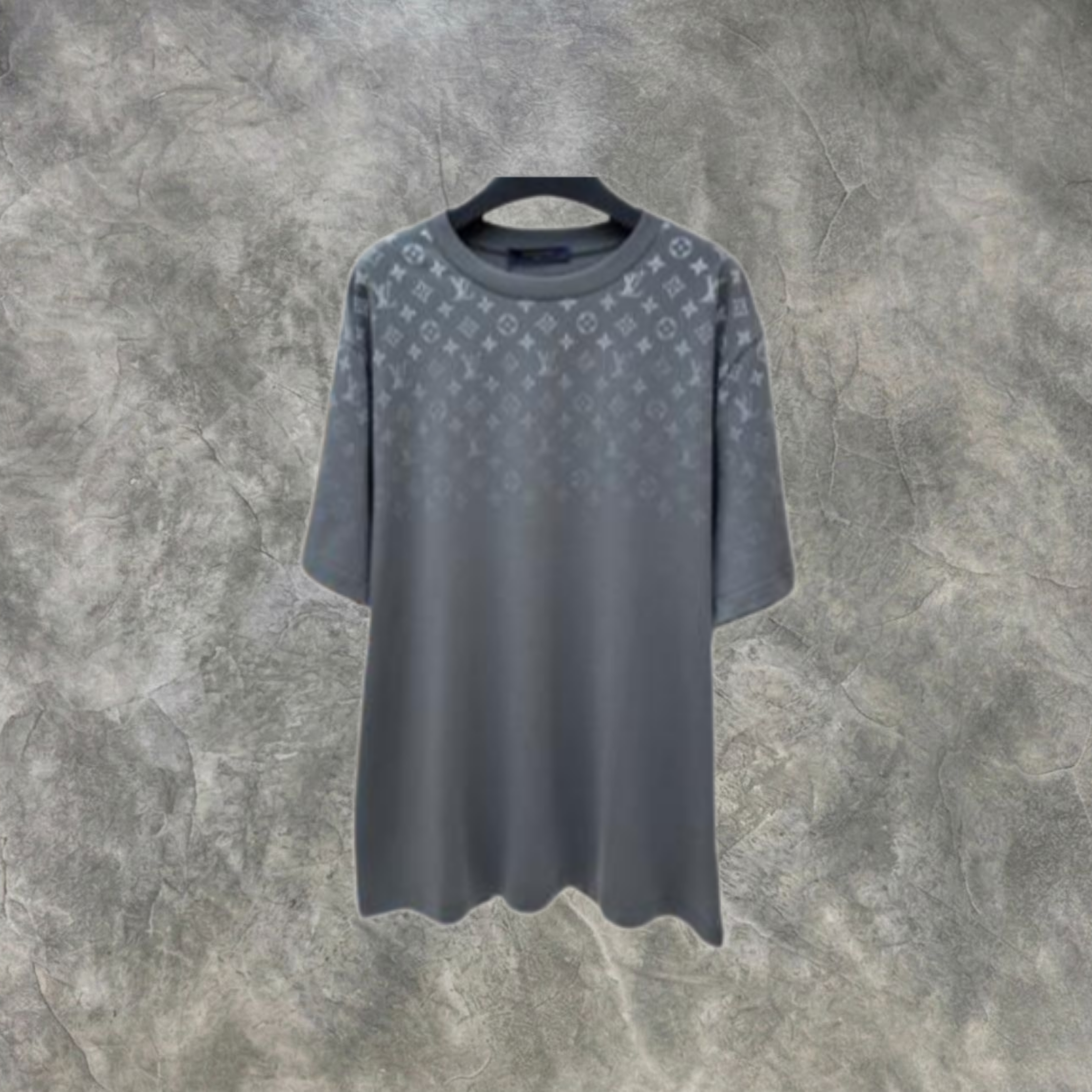 Elvare Club® T-Shirt