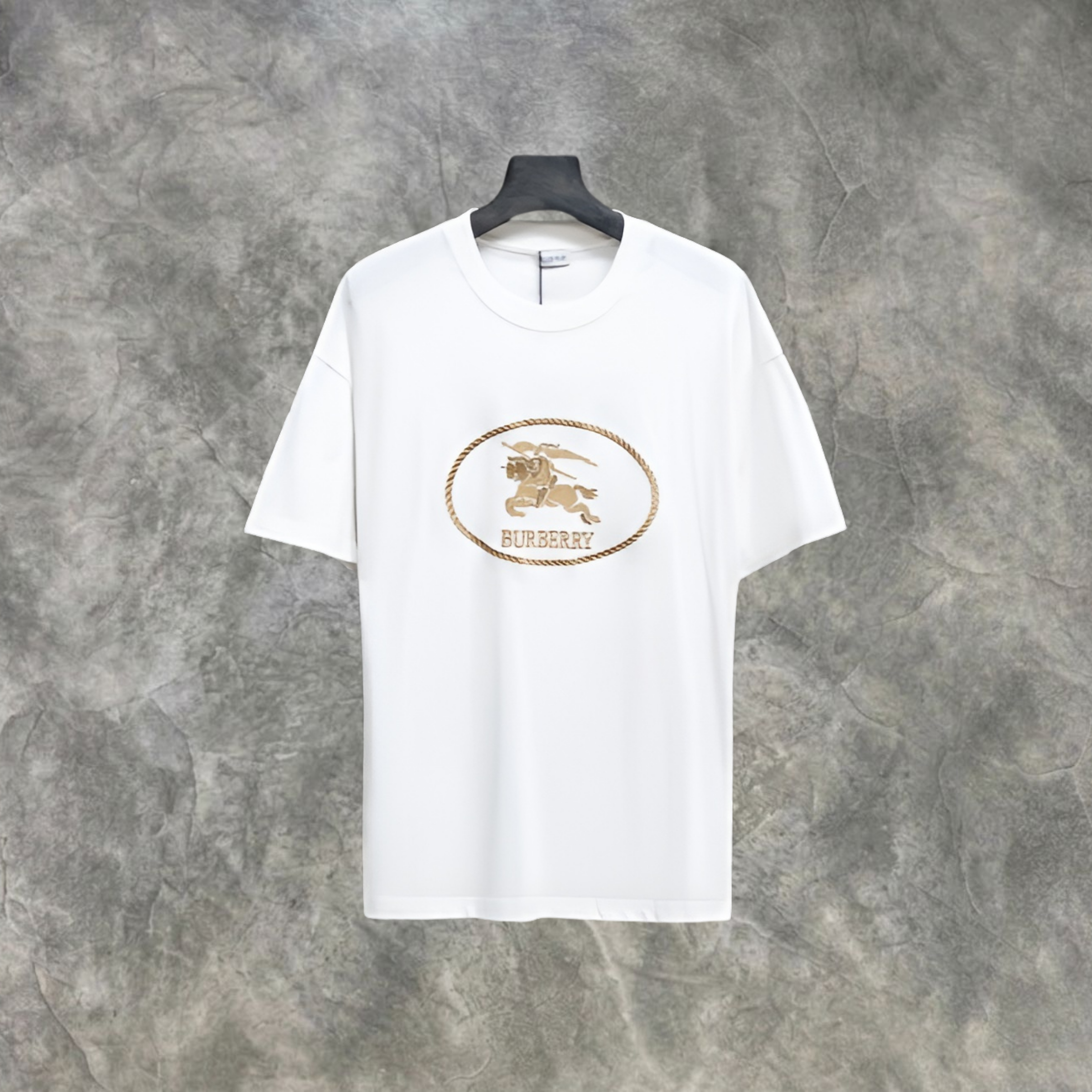 Elvare Club® T-Shirt