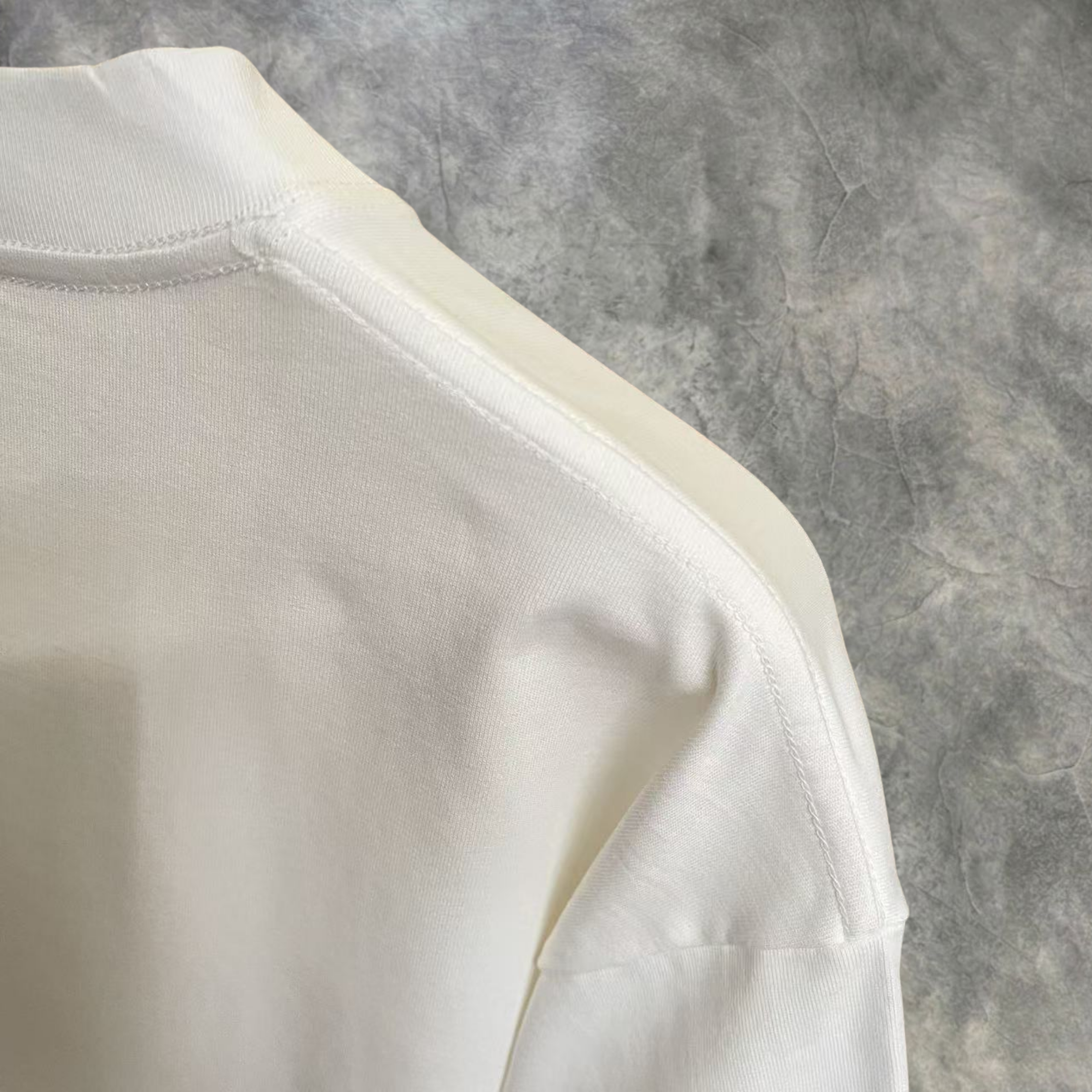 Elvare Club® T-Shirt