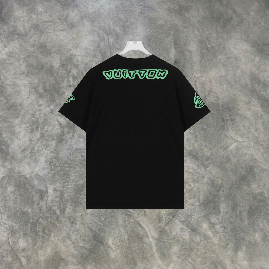 Elvare Club® T-shirt