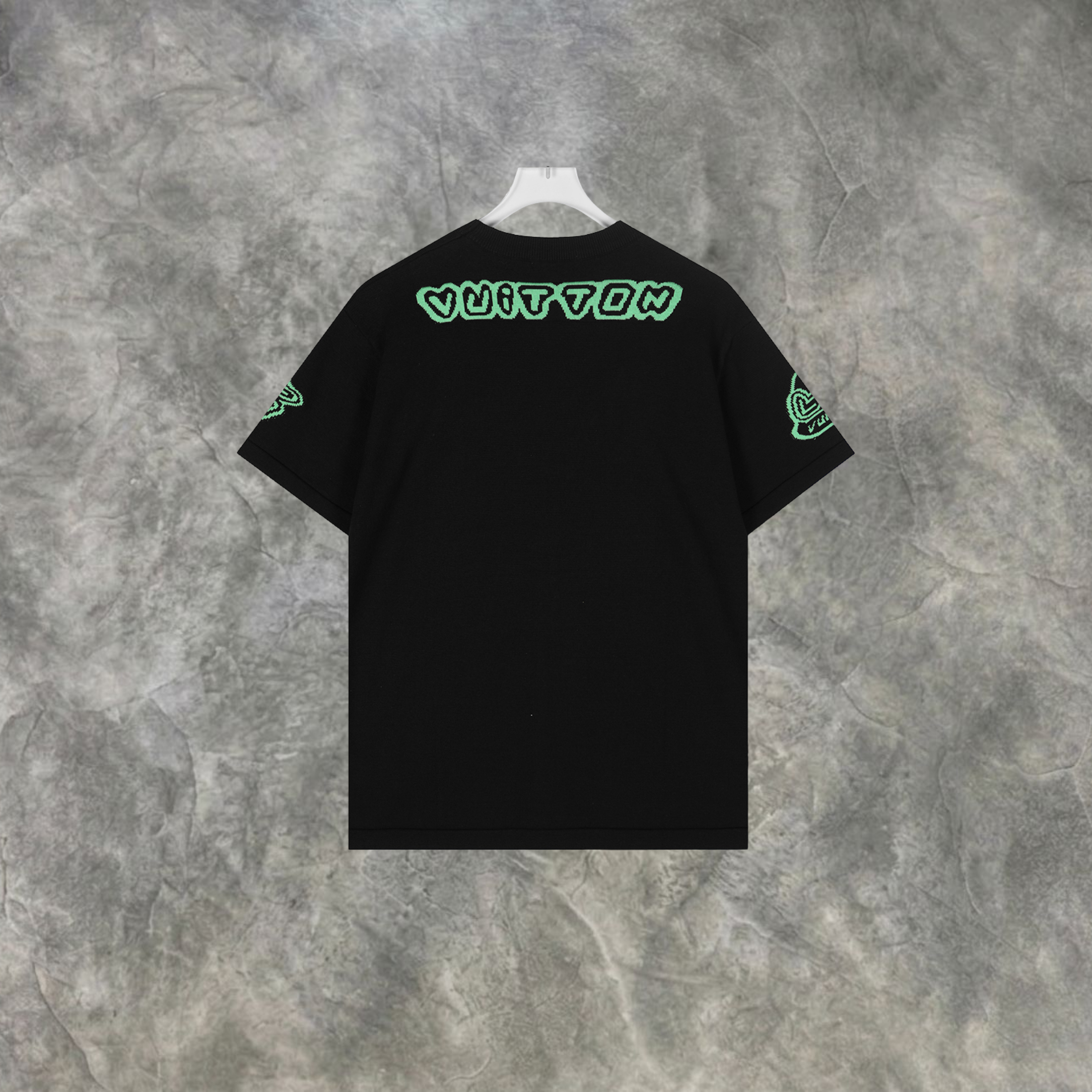 Elvare Club® T-shirt