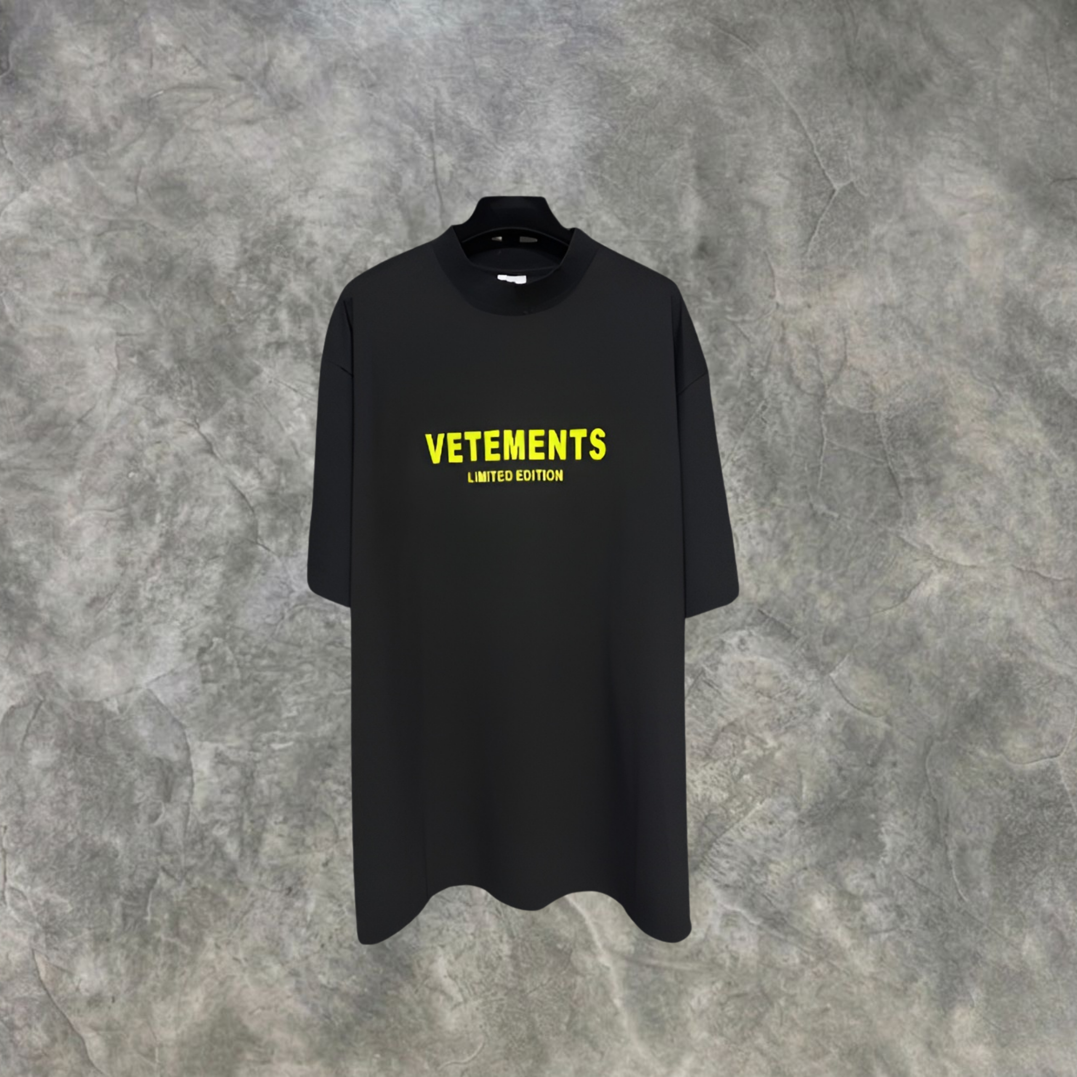 Elvare Club® T-Shirt