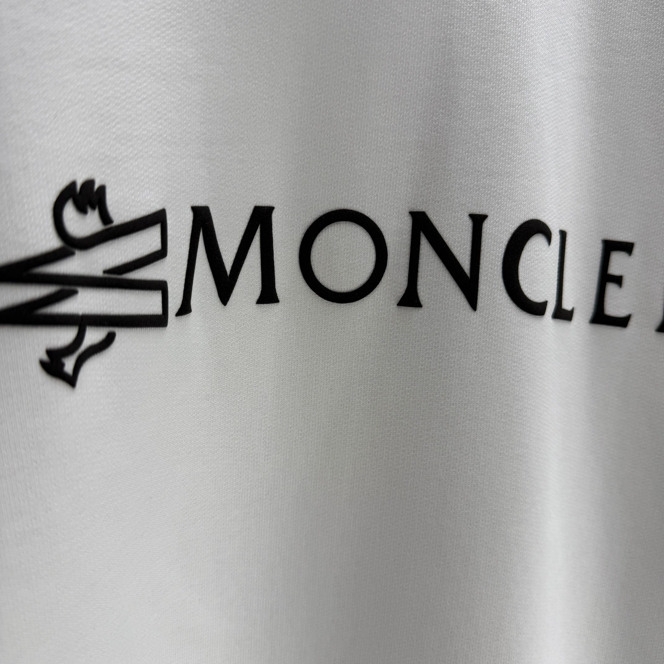 Elvare Club® Sweater