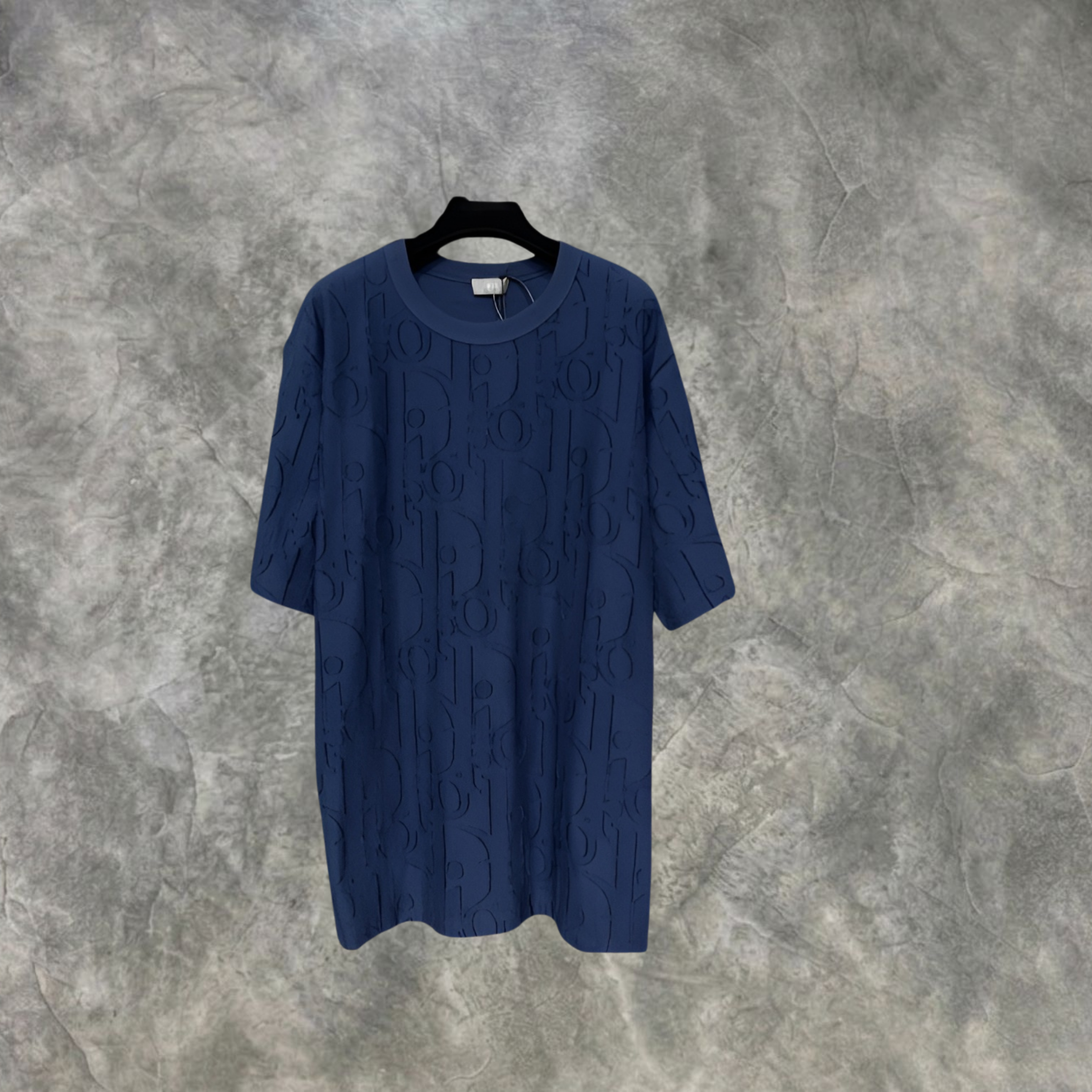 Elvare Club® T-Shirt