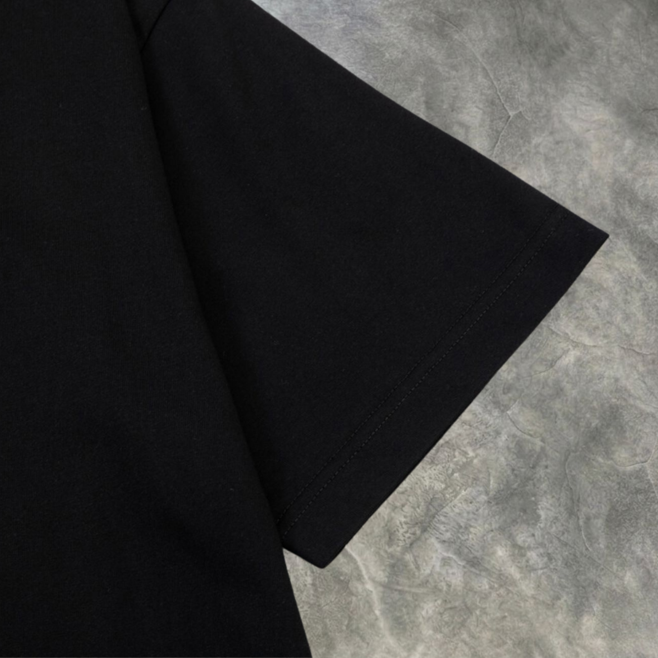 Elvare Club® T-Shirt