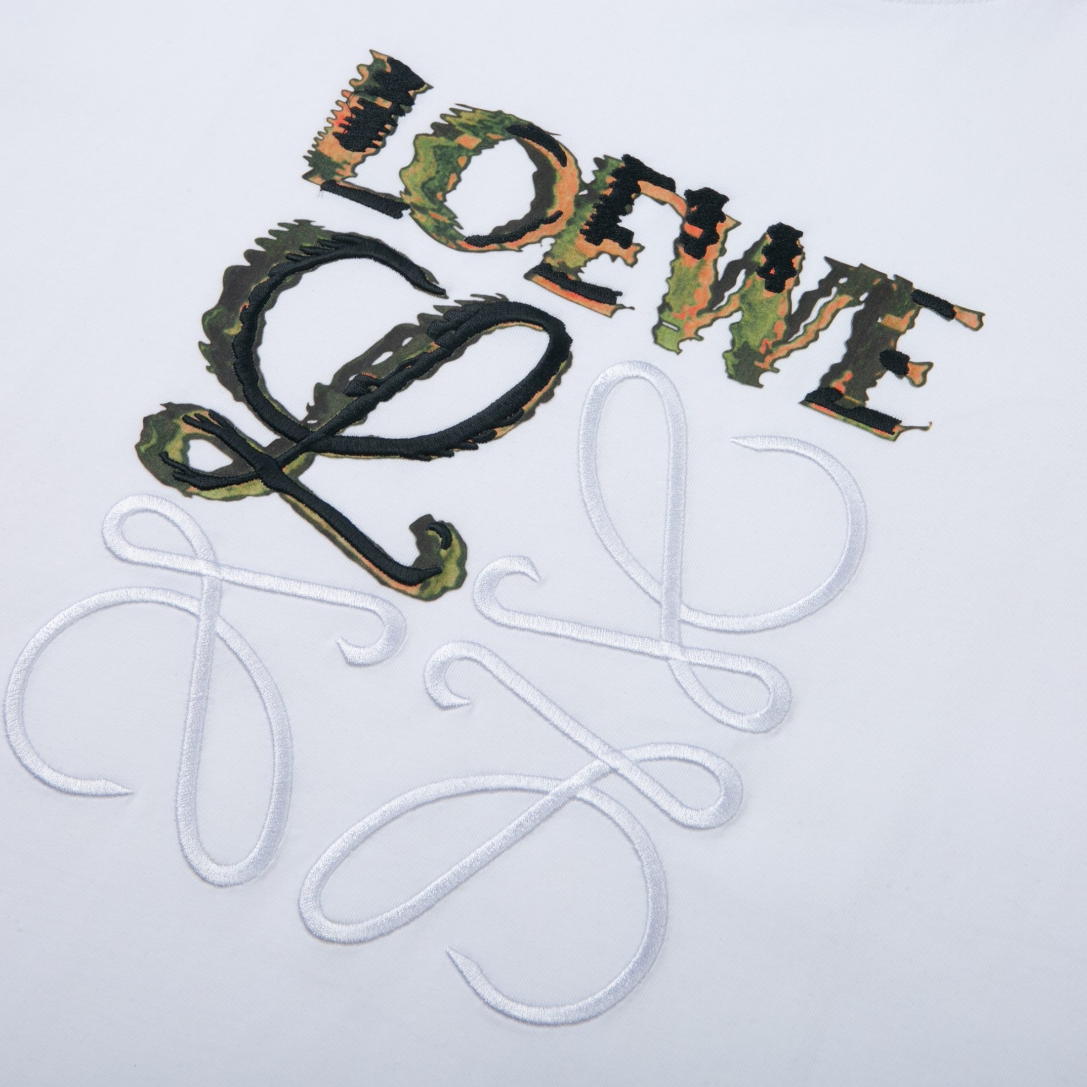Elvare Club® T-Shirt