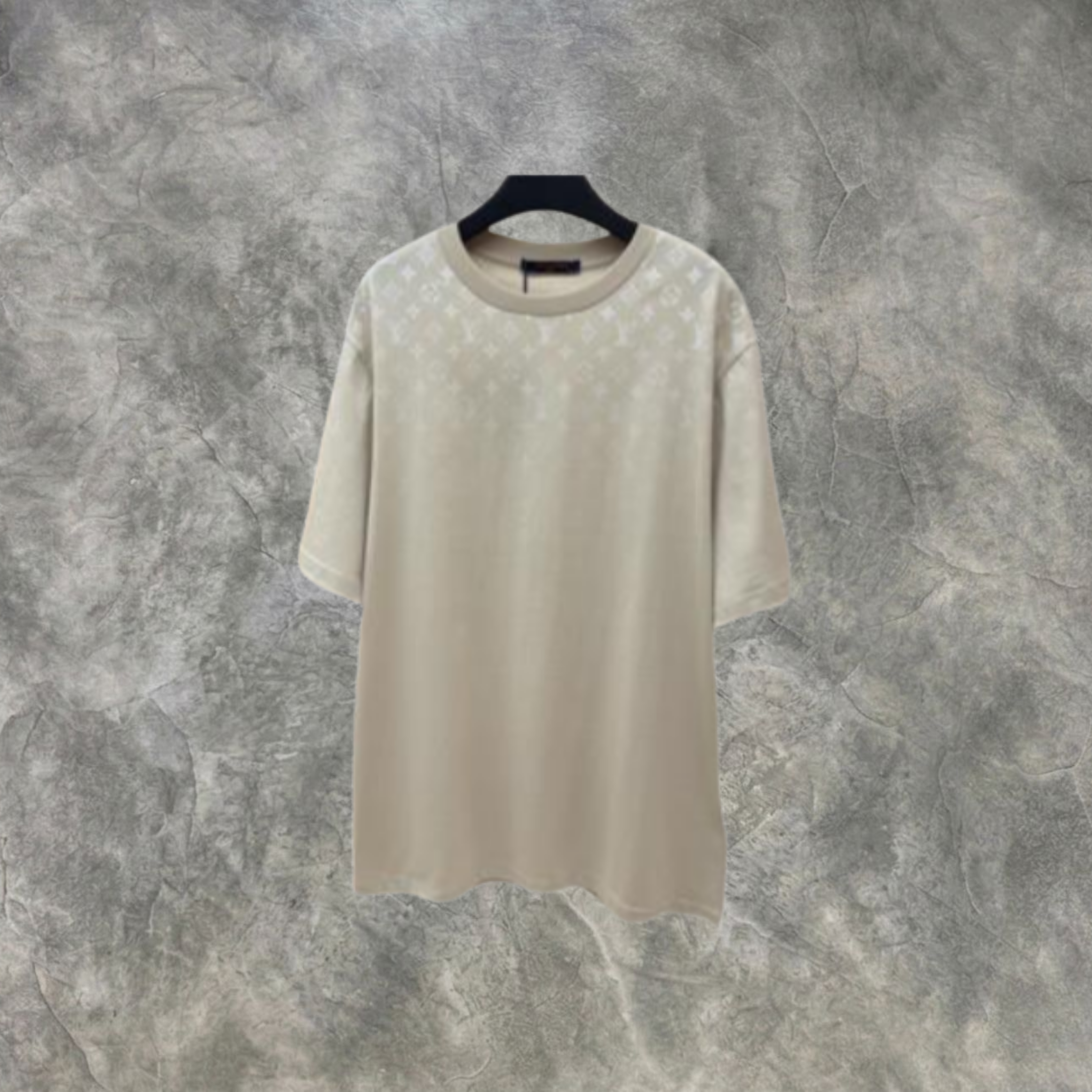 Elvare Club® T-Shirt