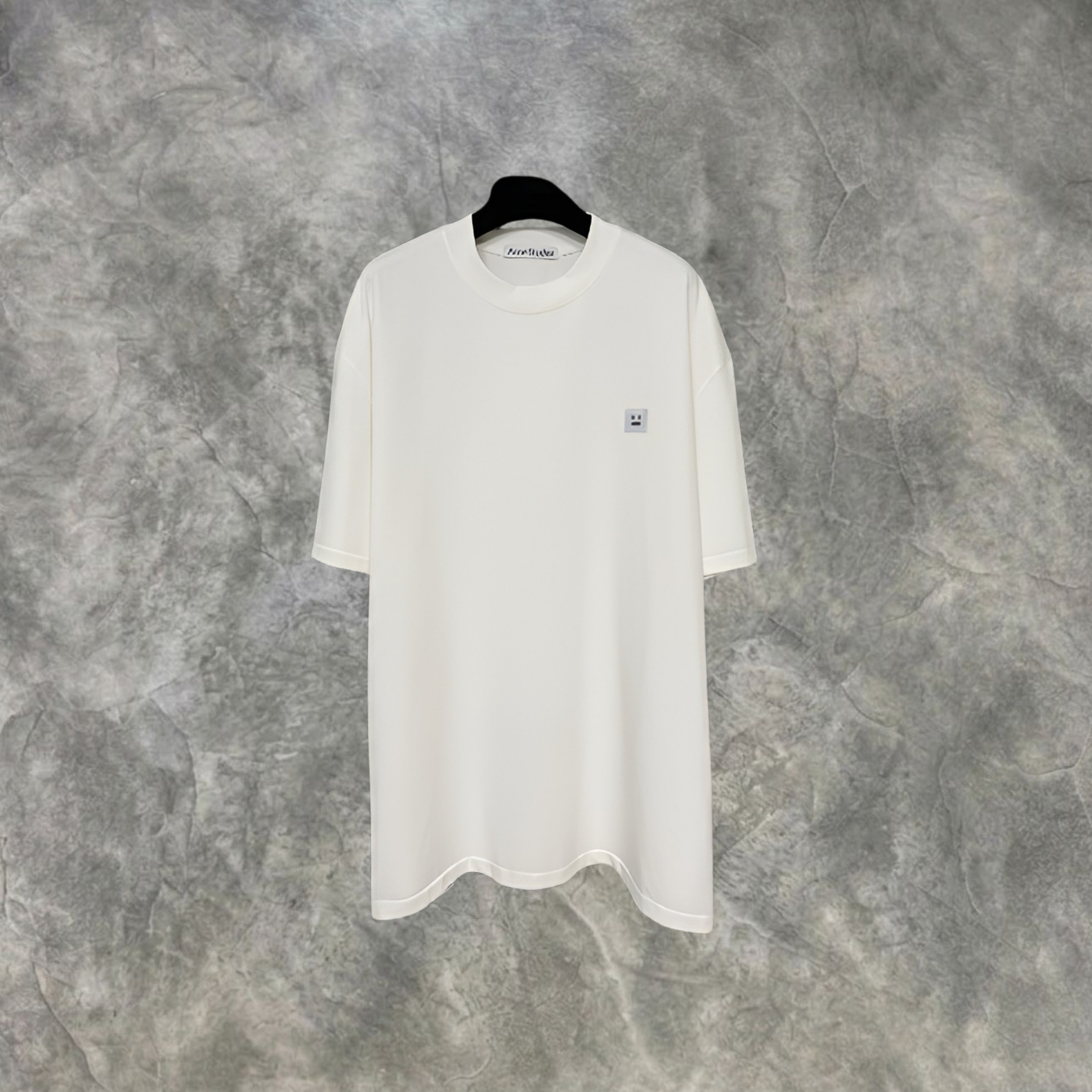 Elvare Club® T-Shirt