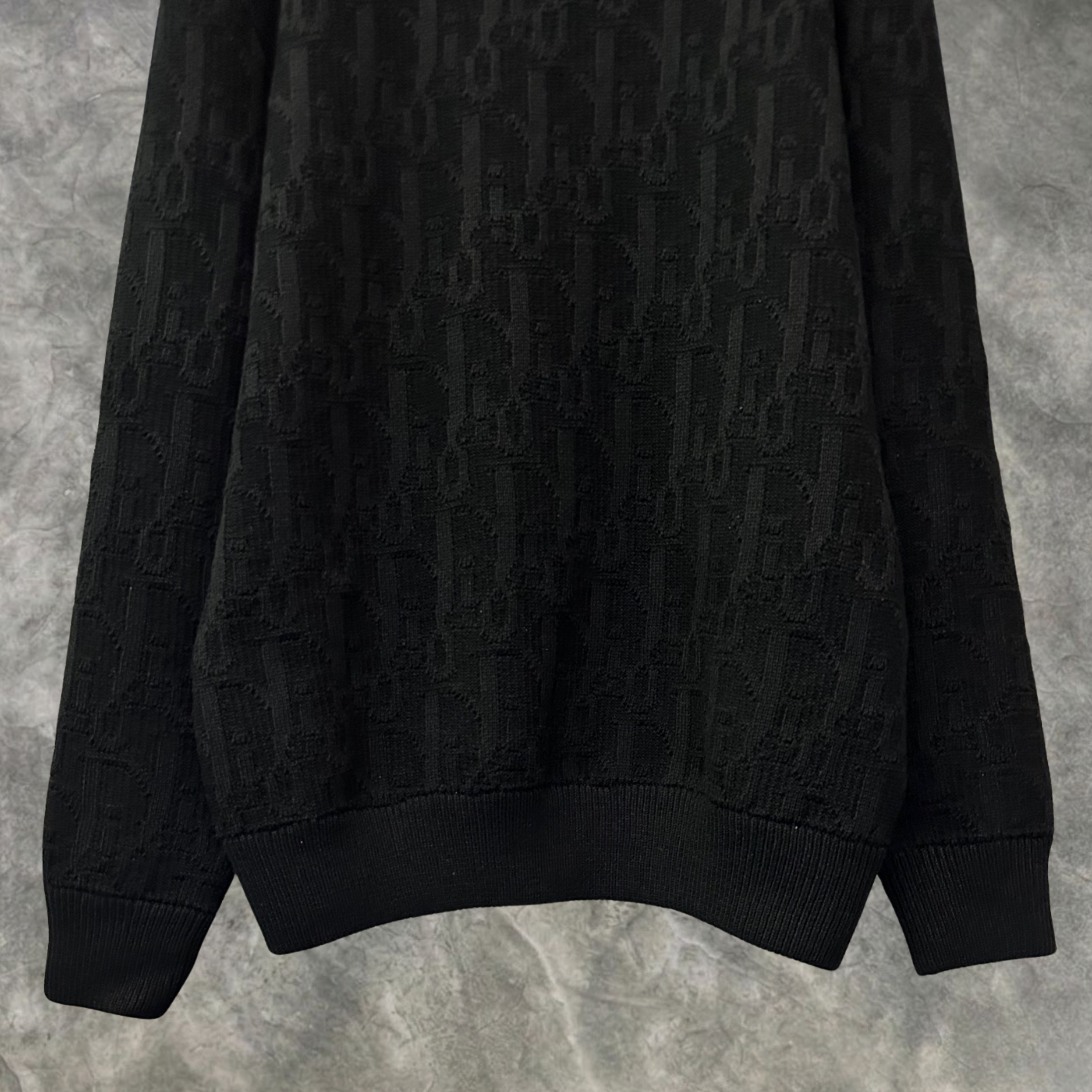 Elvare Club® Sweater