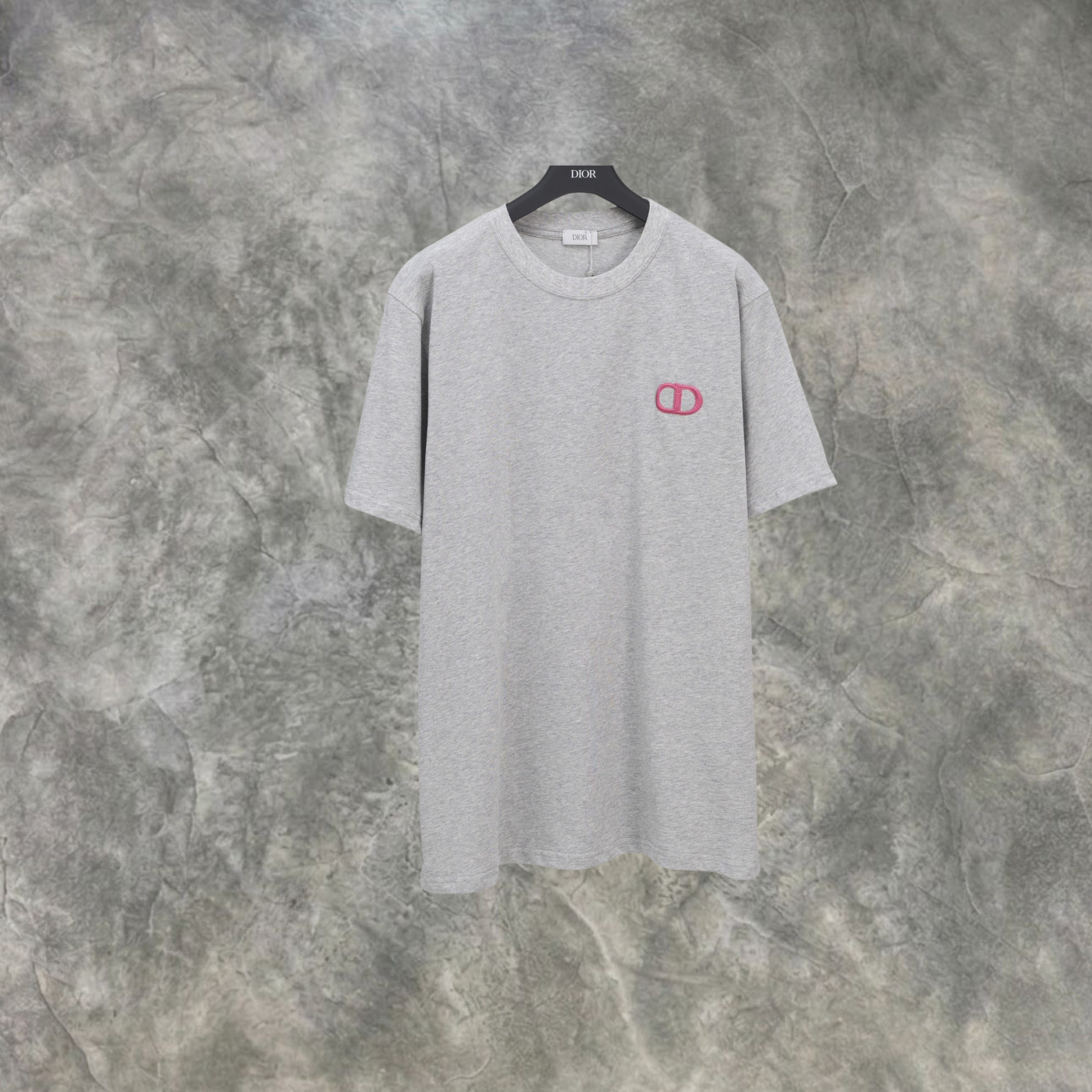 Elvare Club® T-Shirt