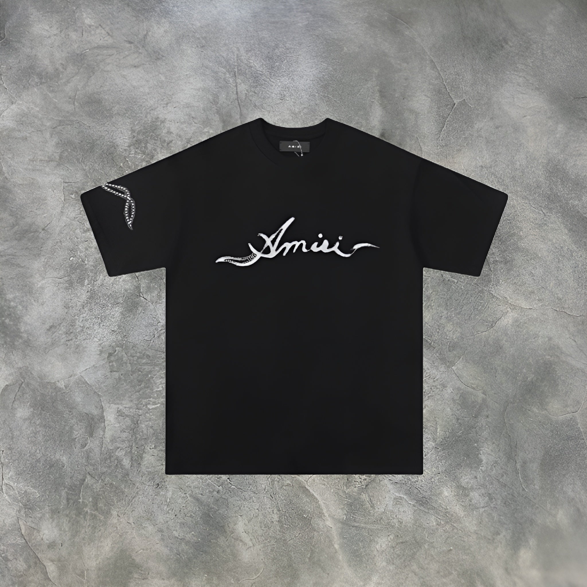 Elvare Club® T-Shirt
