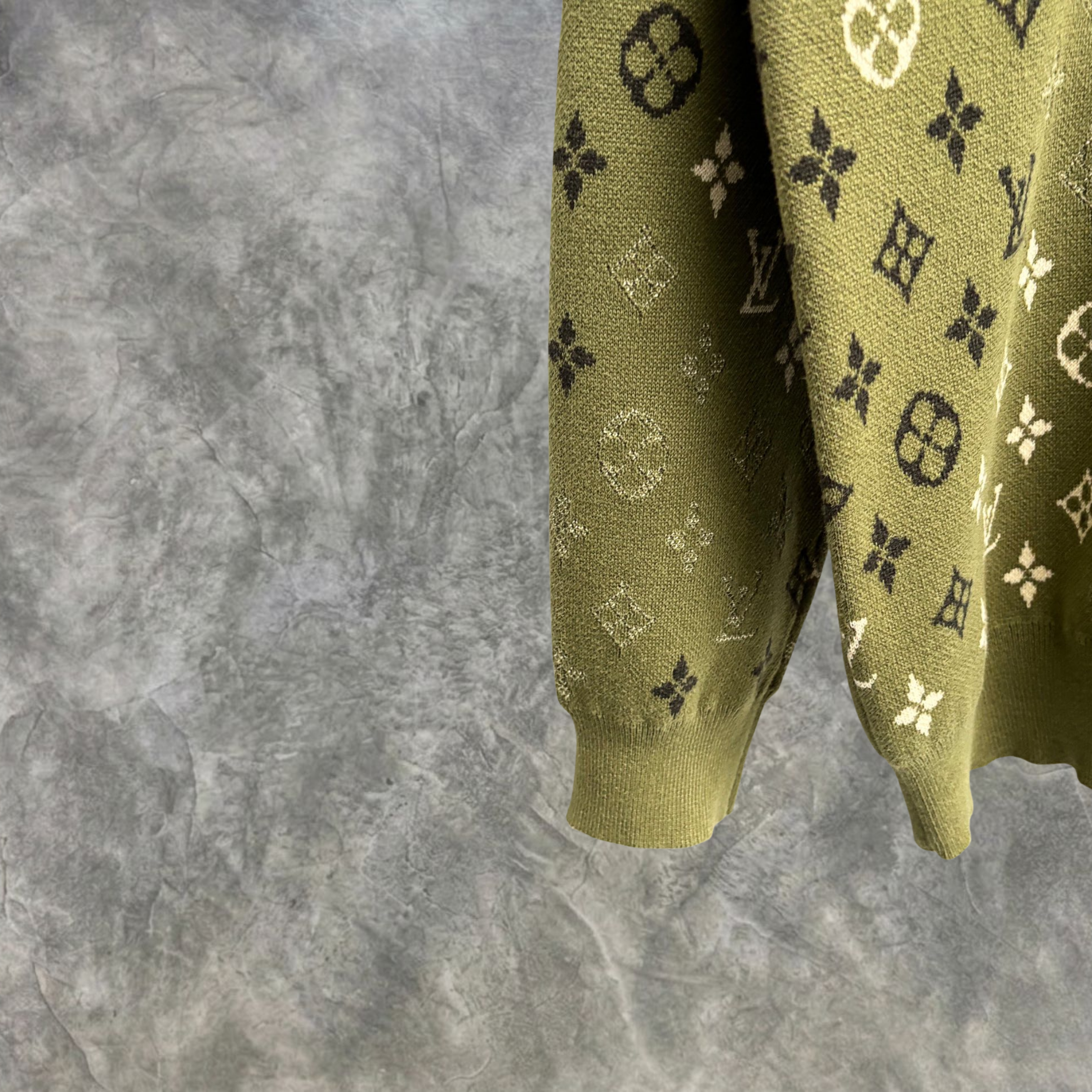 Elvare Club® Sweater