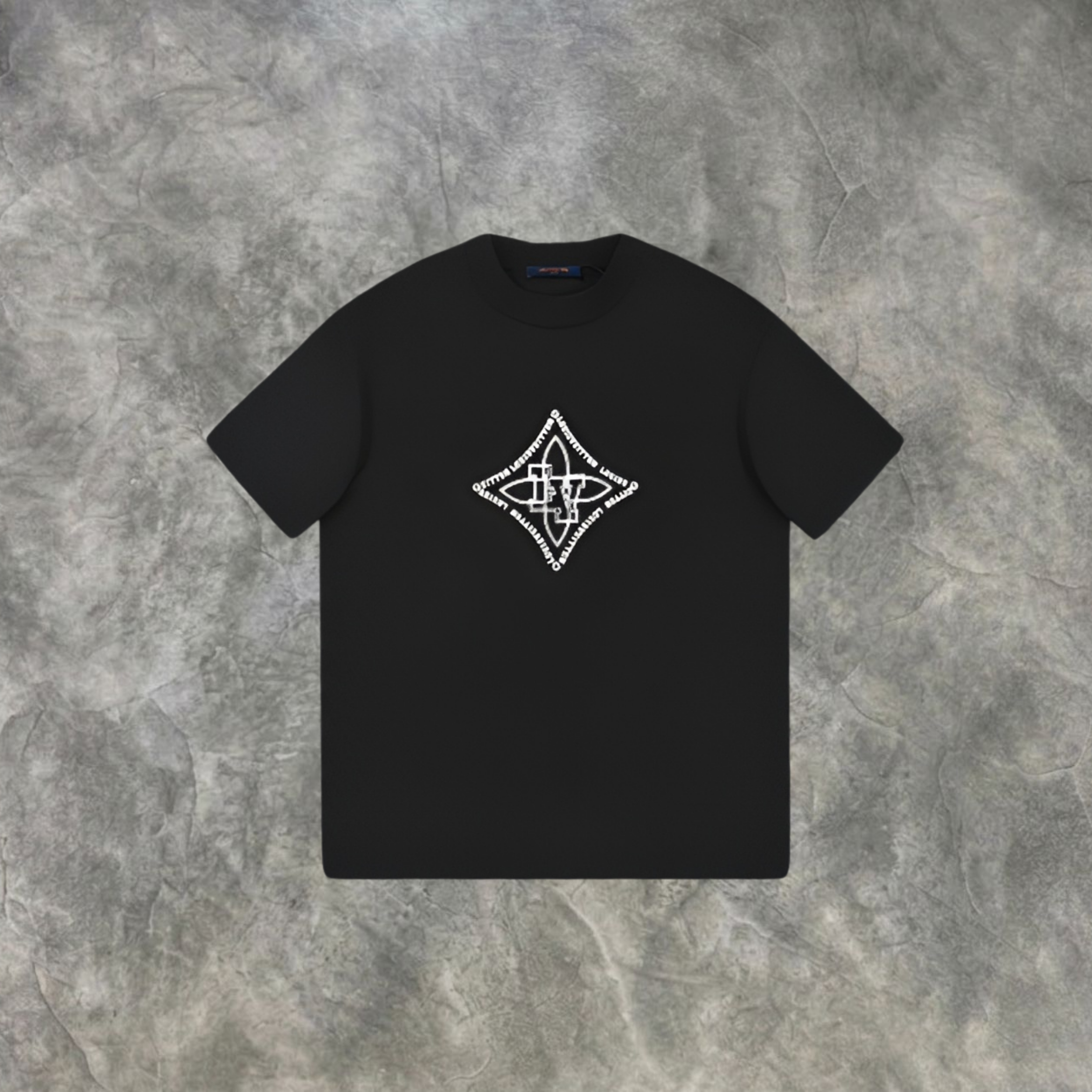Elvare Club® T-Shirt