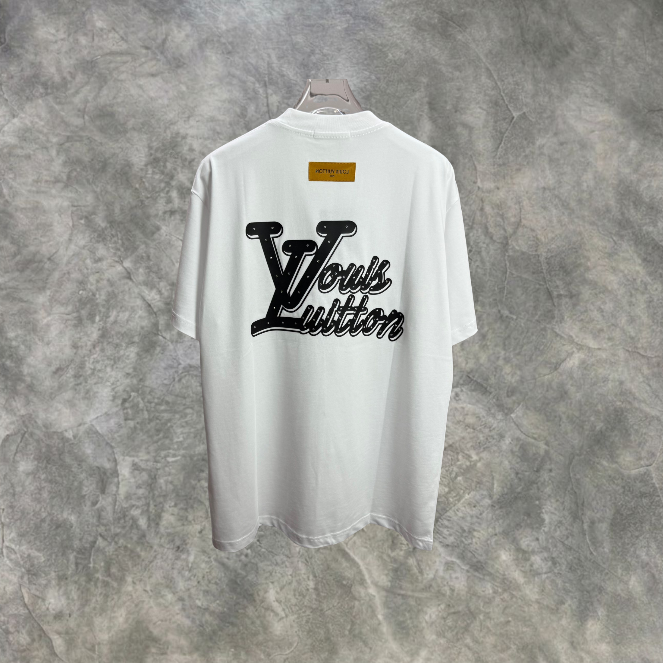 Elvare Club® T-Shirt