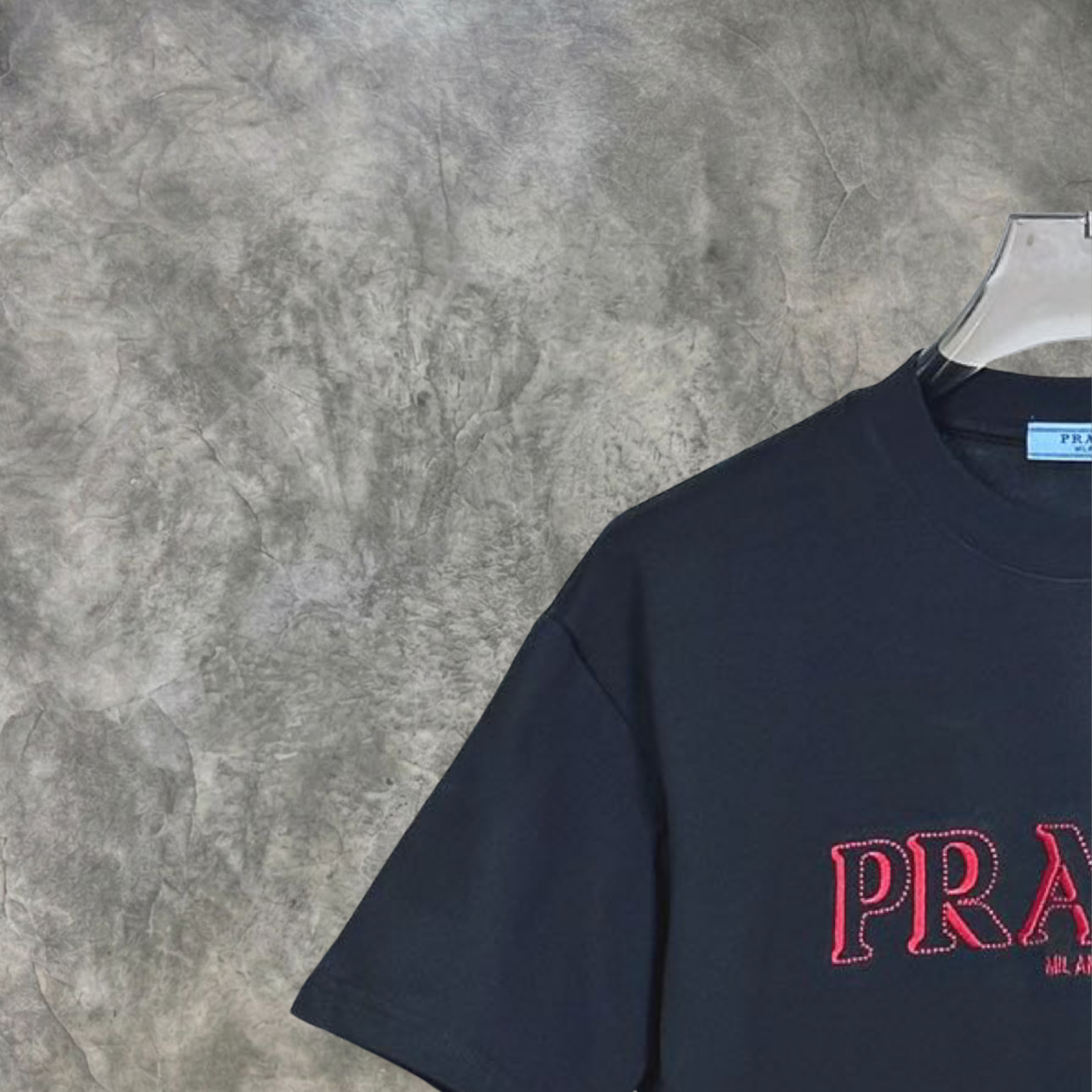 Elvare Club® T-Shirt