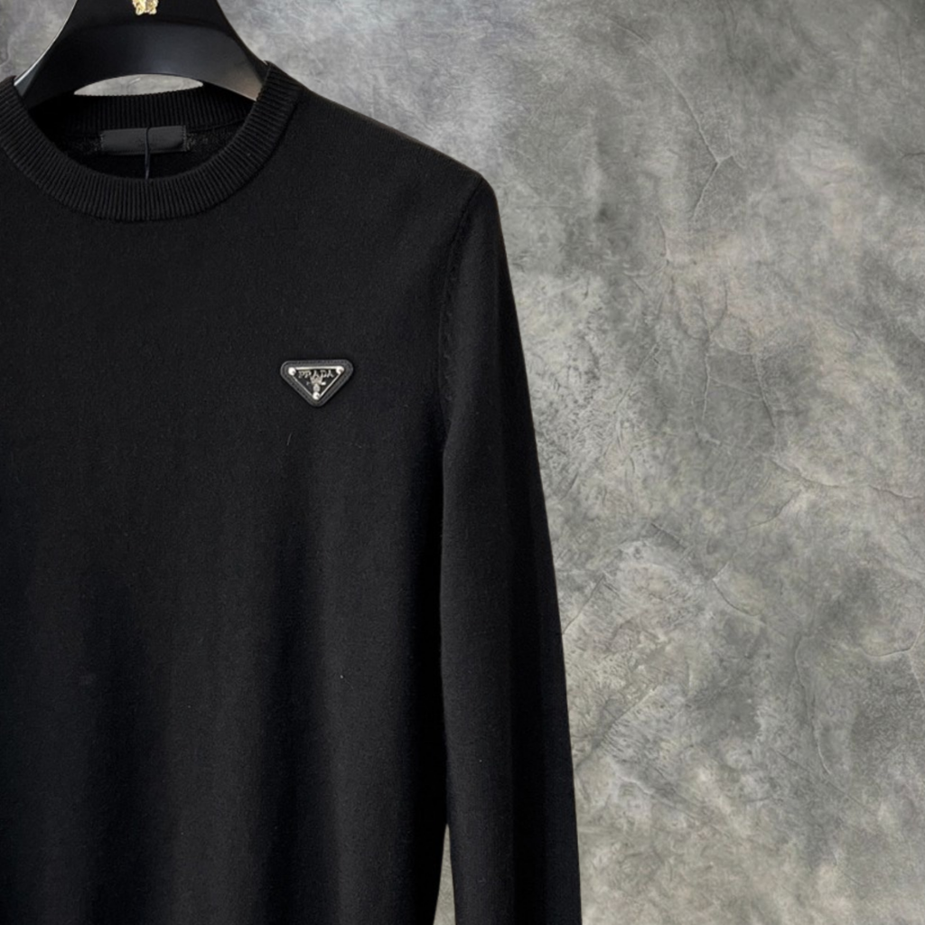 Elvare Club® Sweater
