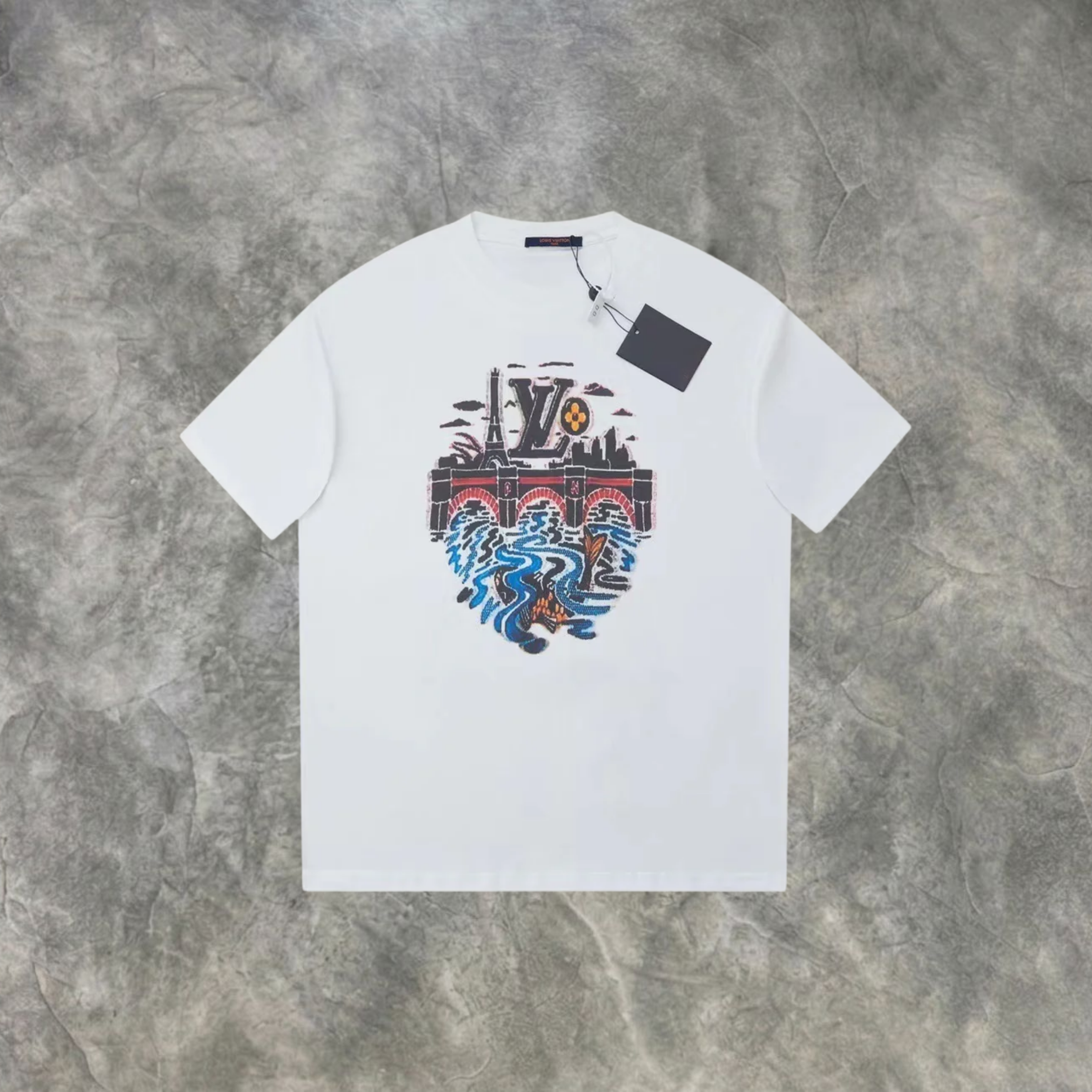 Elvare Club® T-Shirt