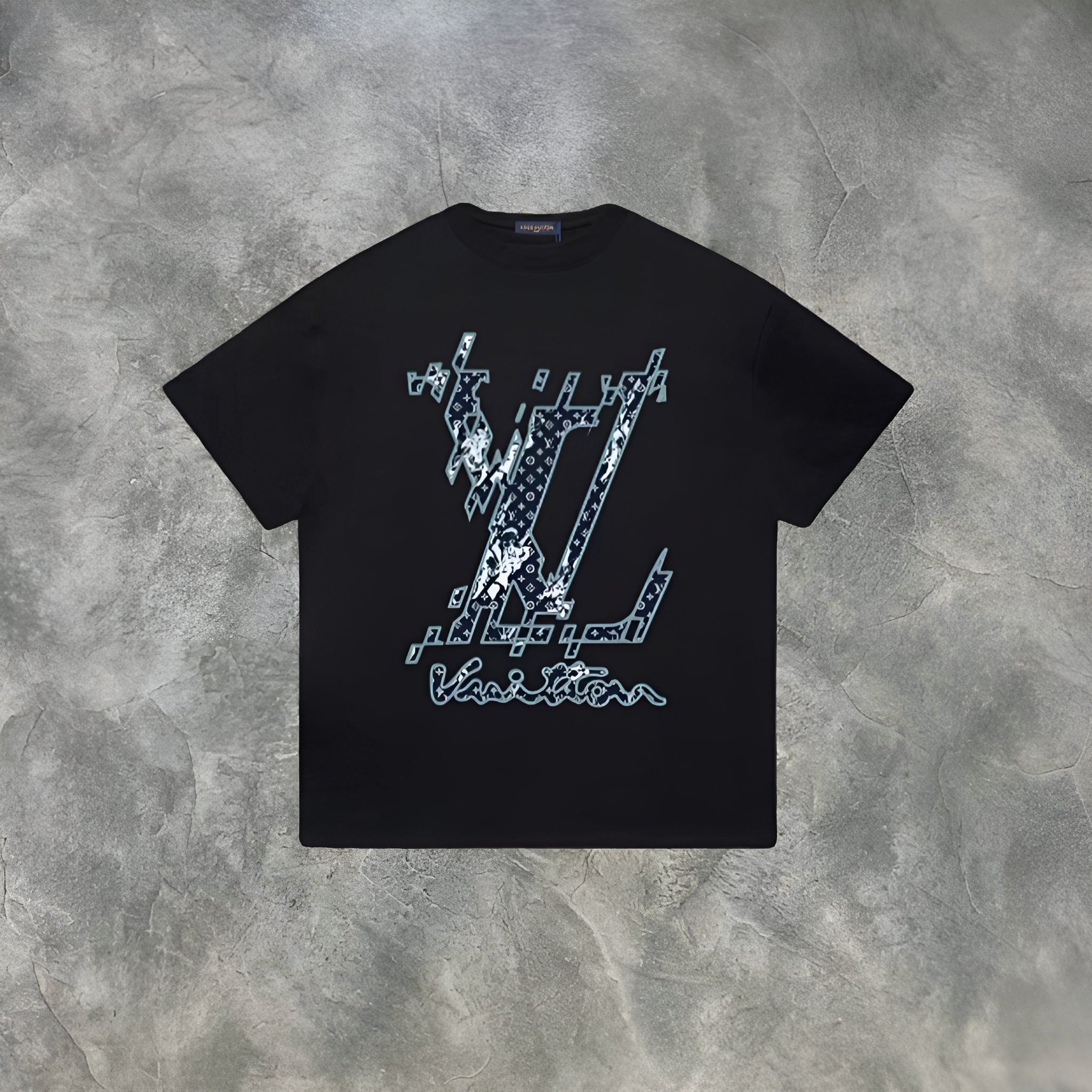 Elvare Club® T-Shirt