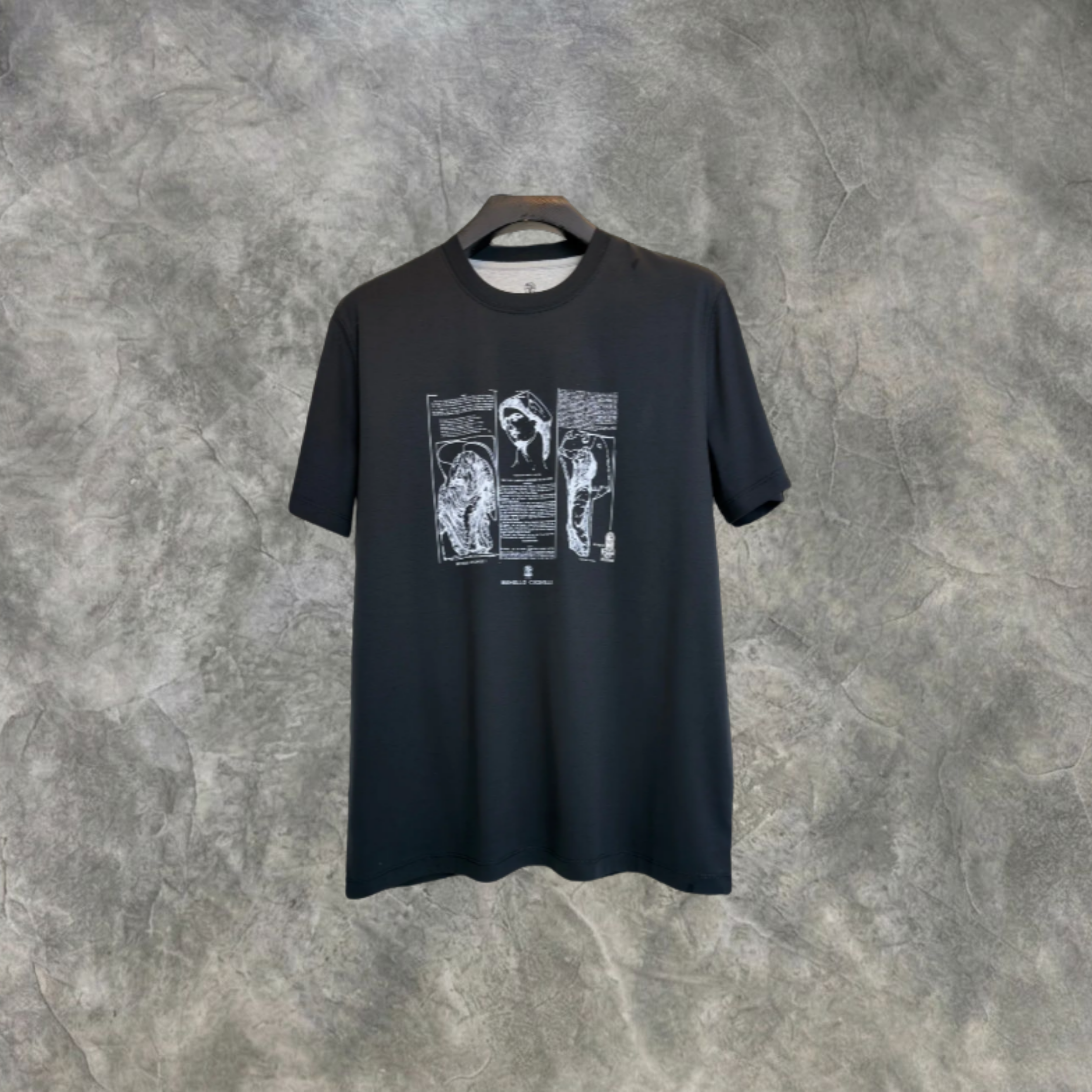 Elvare Club® T-Shirt
