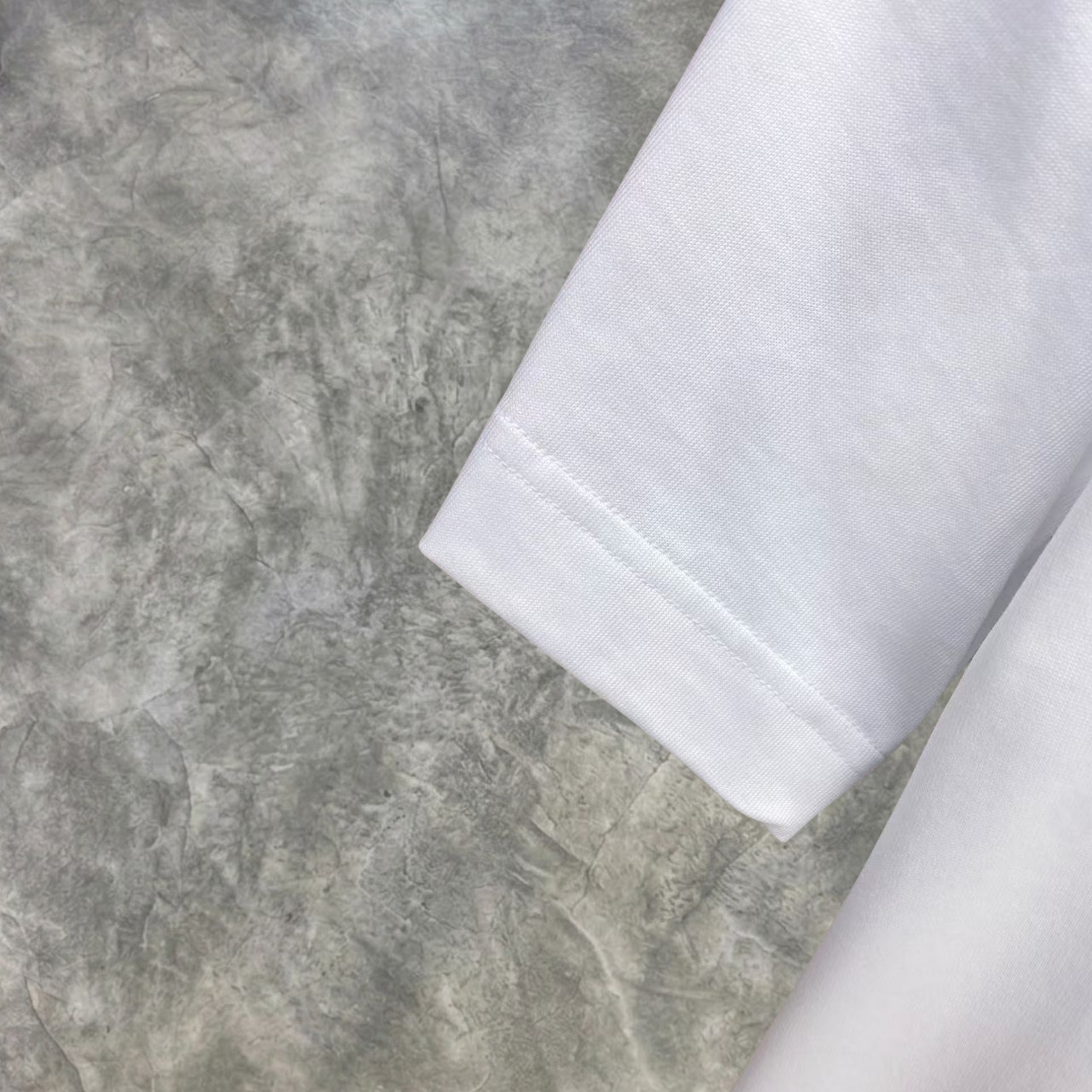 Elvare Club® T-shirt
