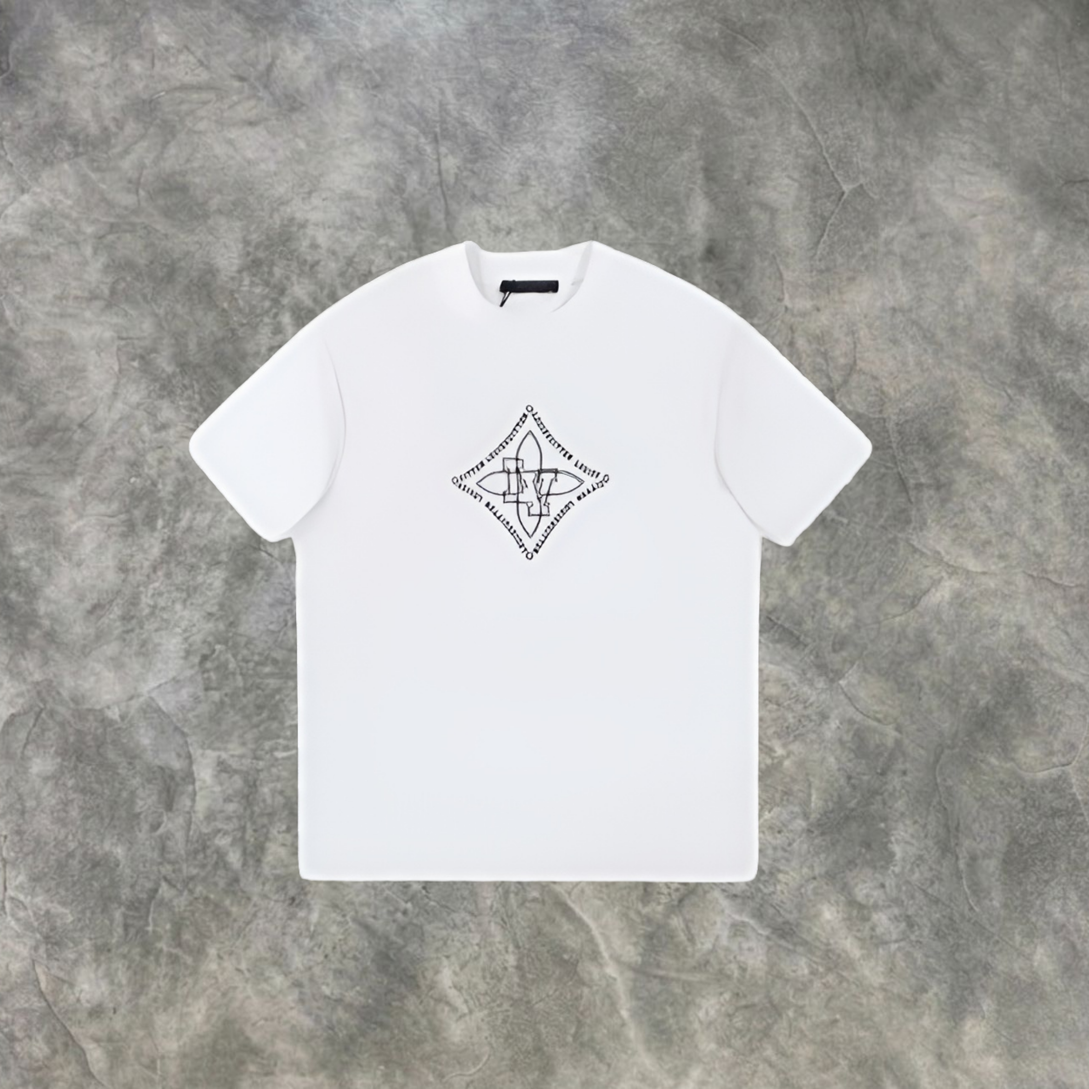 Elvare Club® T-Shirt