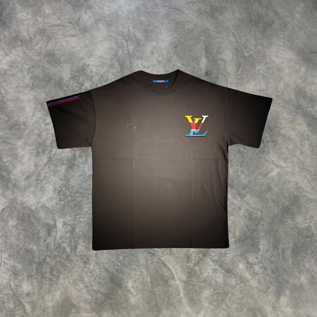 Elvare Club® T-Shirt