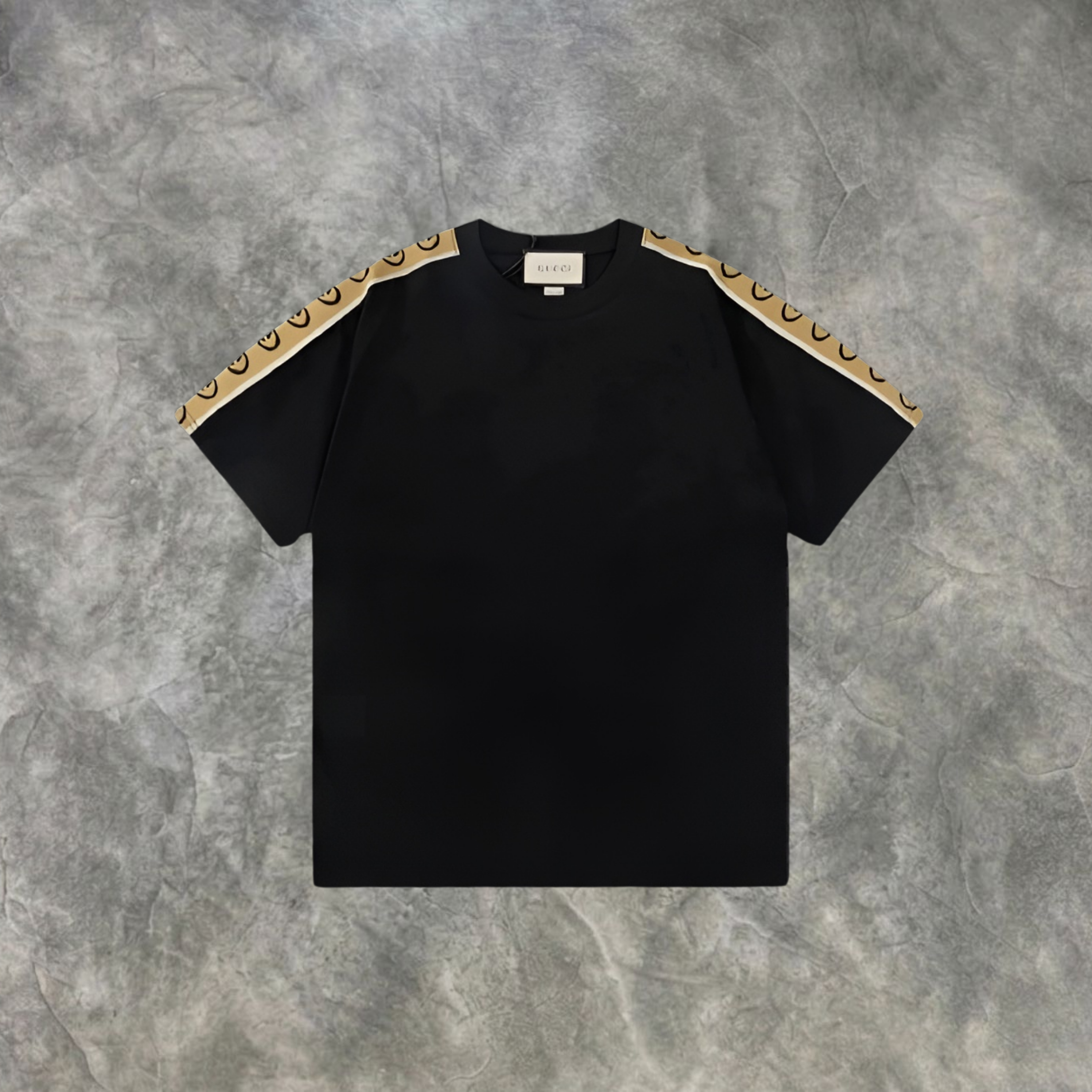 Elvare Club® T-Shirt