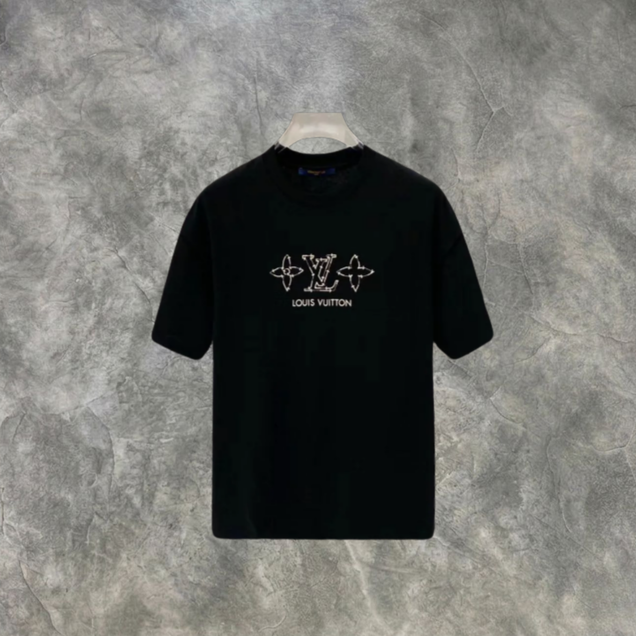 Elvare Club® T-Shirt