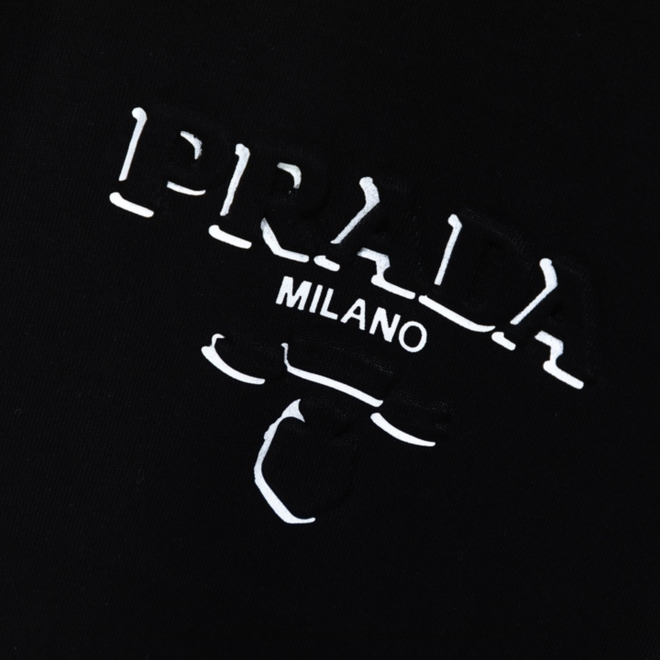 Elvare Club® T-shirt