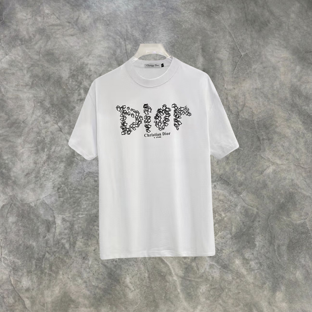 Elvare Club® T-Shirt