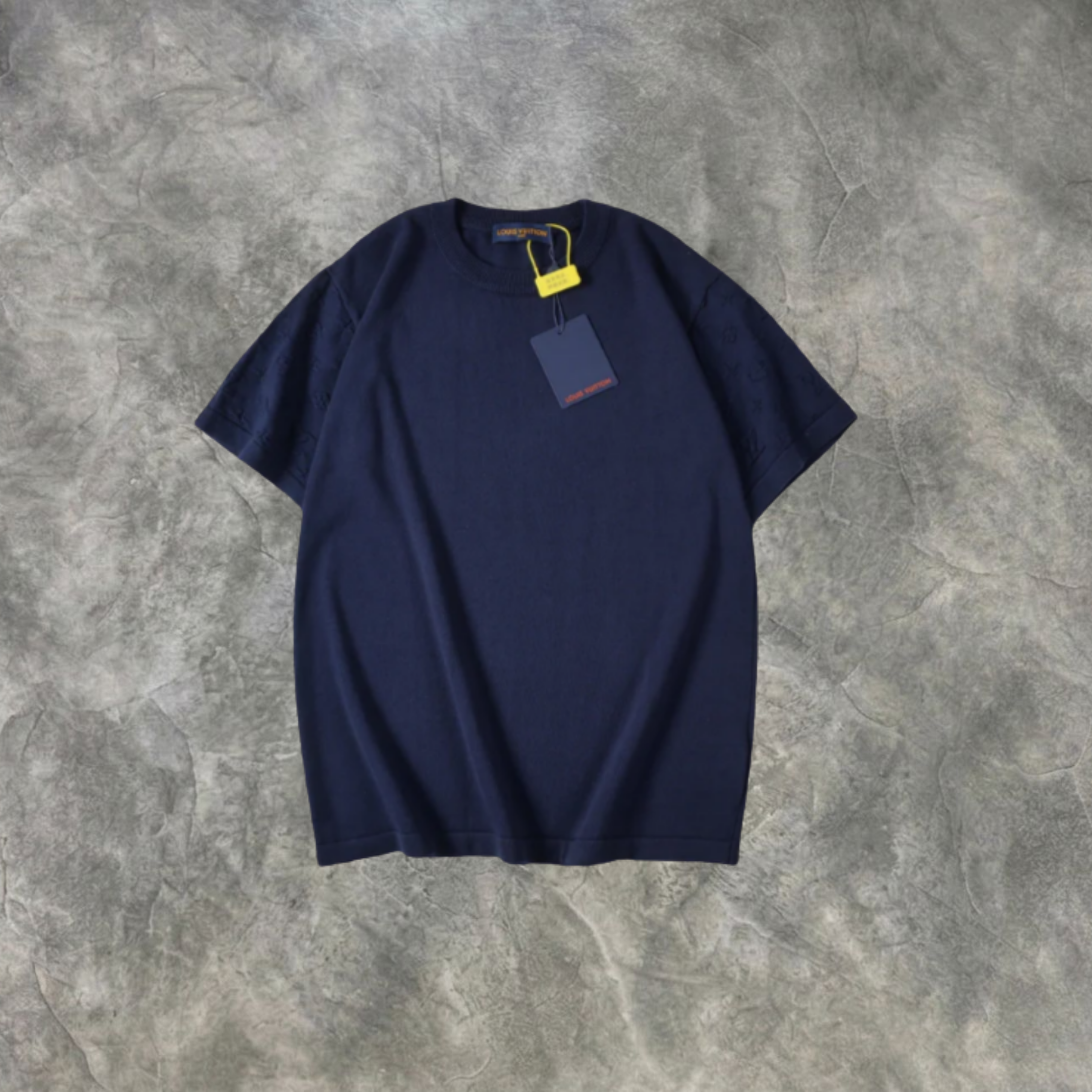 Elvare Club® T-Shirt