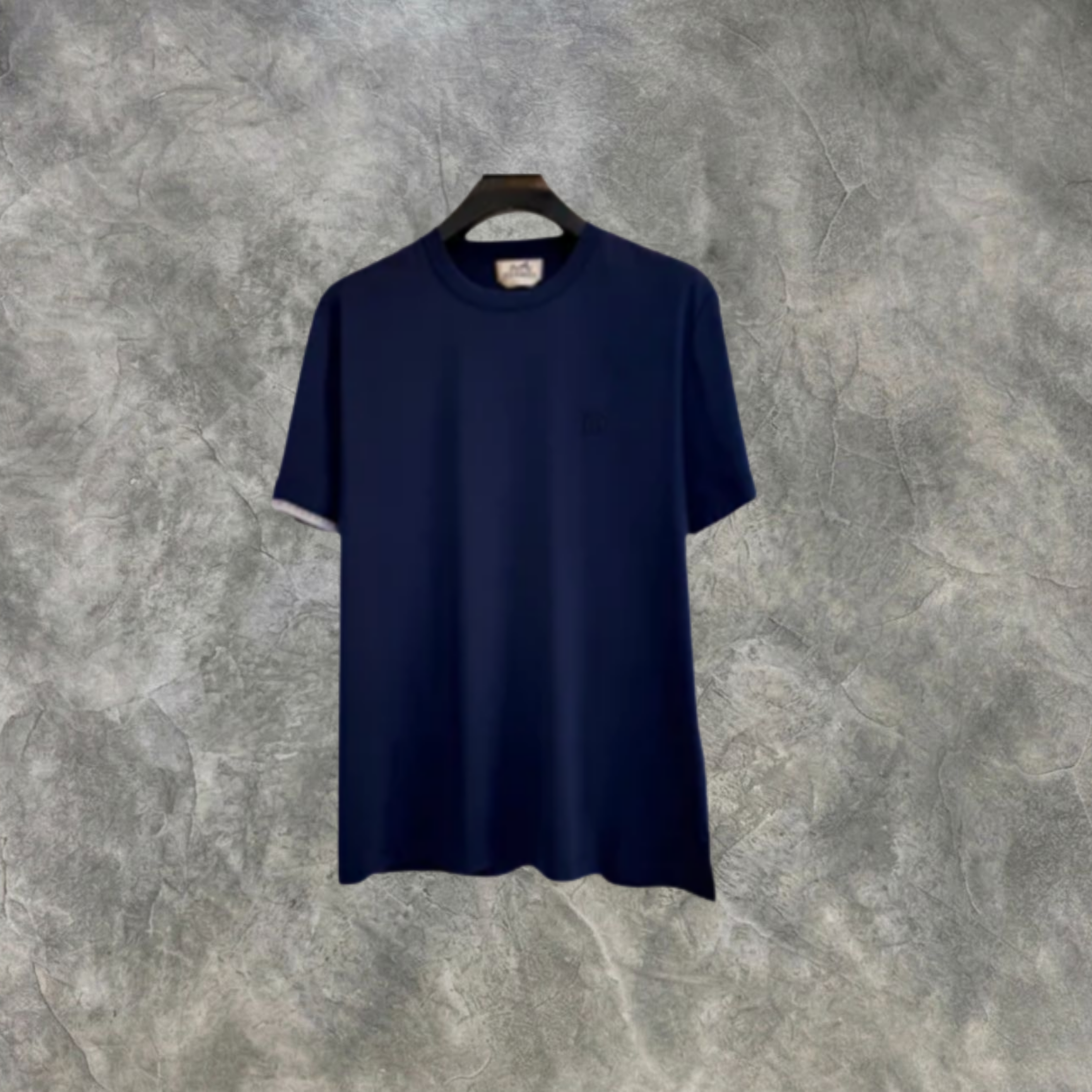Elvare Club® T-Shirt