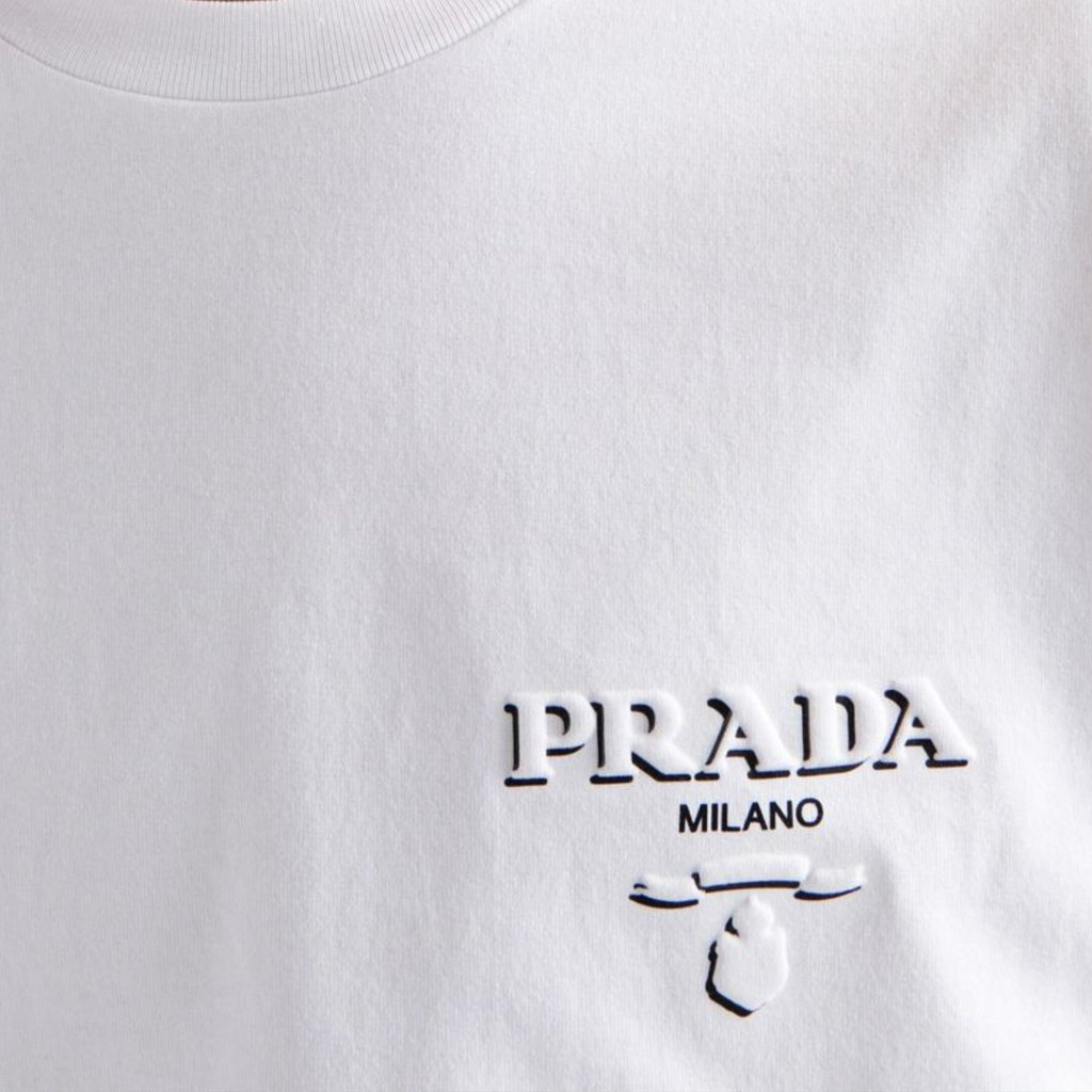 Elvare Club® T-shirt