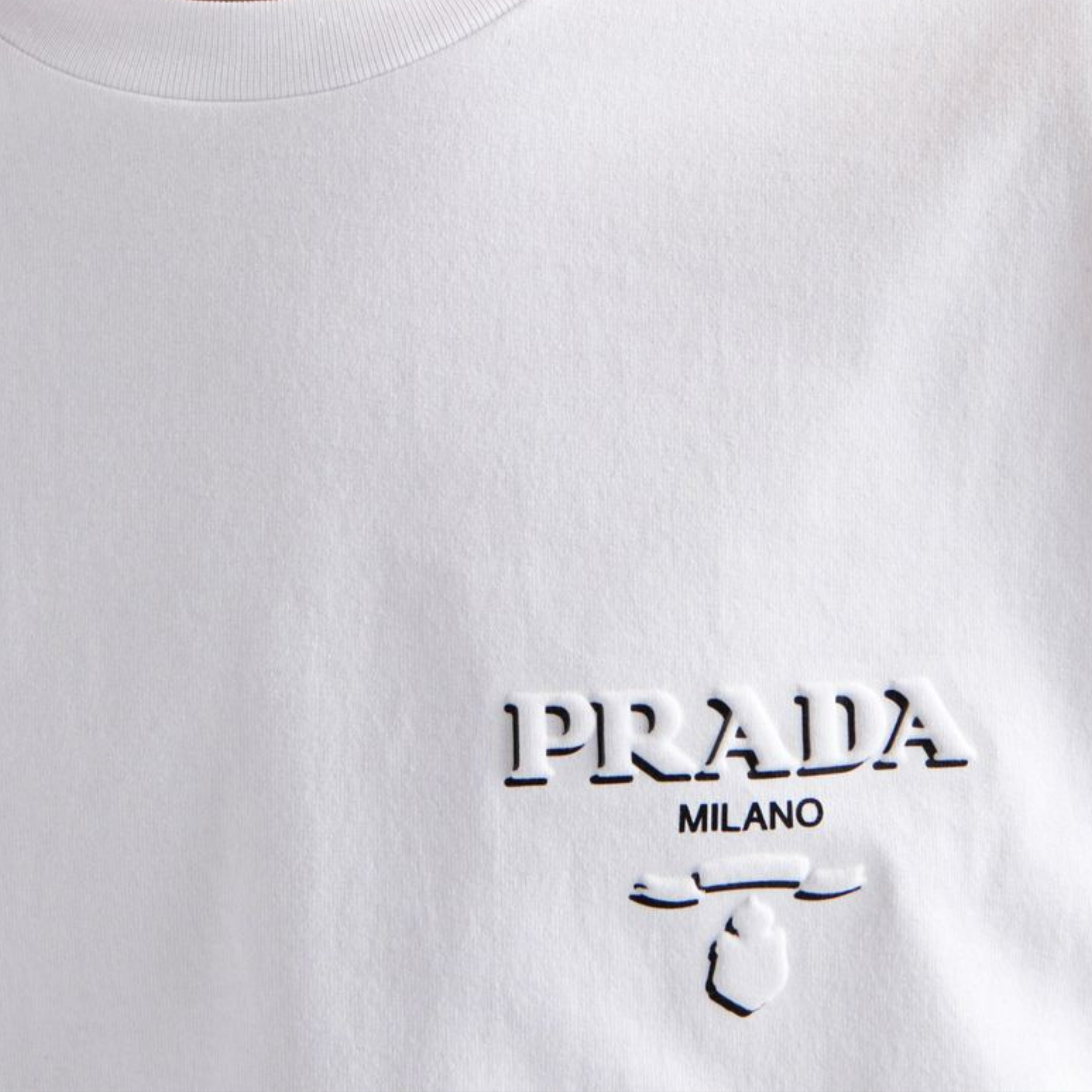 Elvare Club® T-shirt
