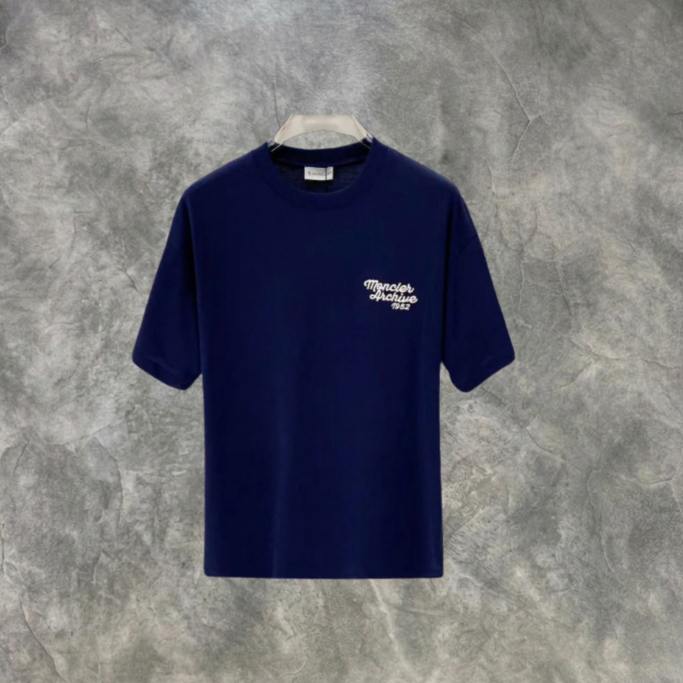 Elvare Club® T-Shirt